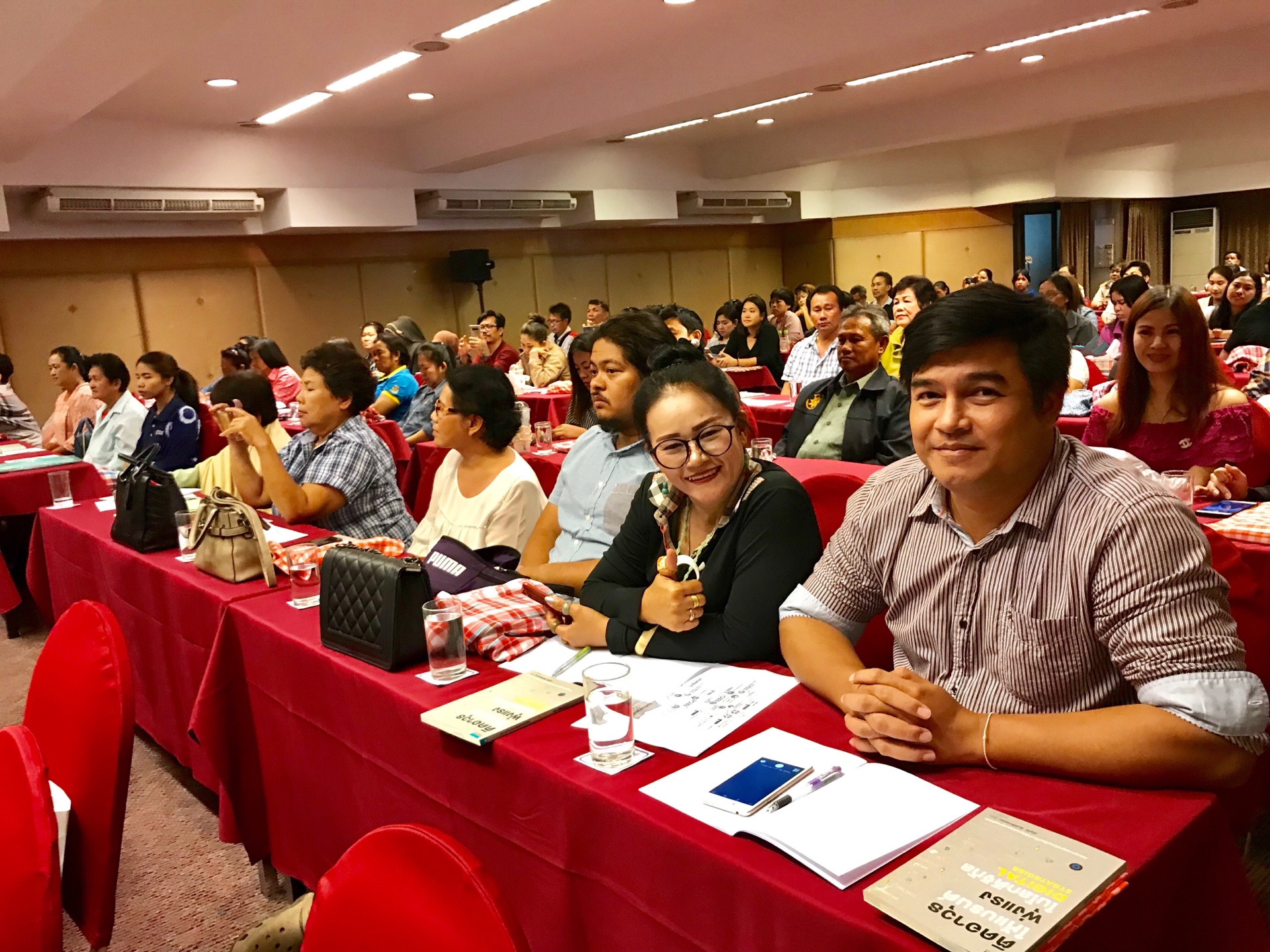 การเพิ่มประสิทธิภาพด้านการบริหารจัดการและการตลาดผลิตภัณฑ์ชุมชน OTOP