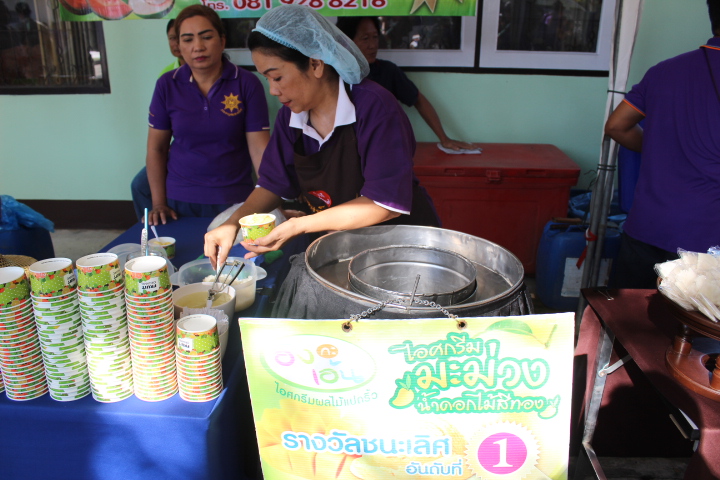 @แปดริ้ว: พัฒนาการจังหวัดฉะเชิงเทรา ร่วมต้อนรับ รมช.อุตสาหกรรม เปิดหมู่บ้านอุตสาหกรรมสร้างสรรค์