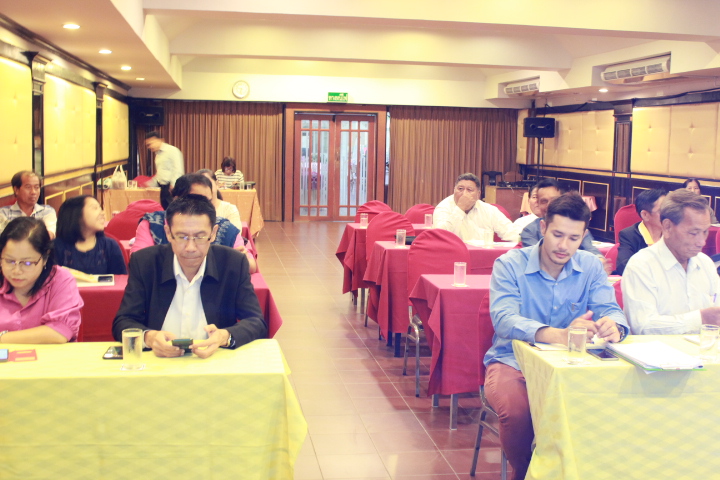 แปดริ้ว:ตรวจสุขภาพทางการเงินด้วยหลักธรรมาภิบาล