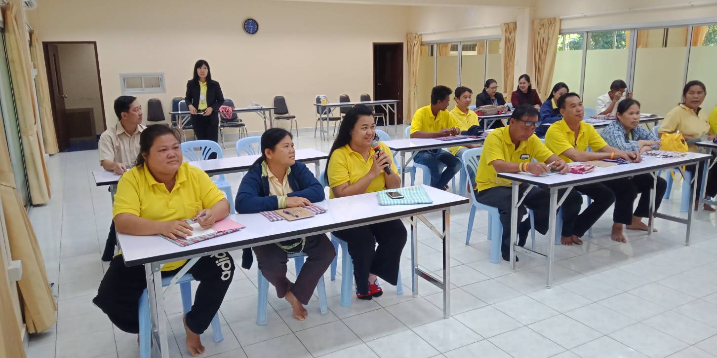 @แปดริ้ว: บทบาทการเป็นวิทยากร