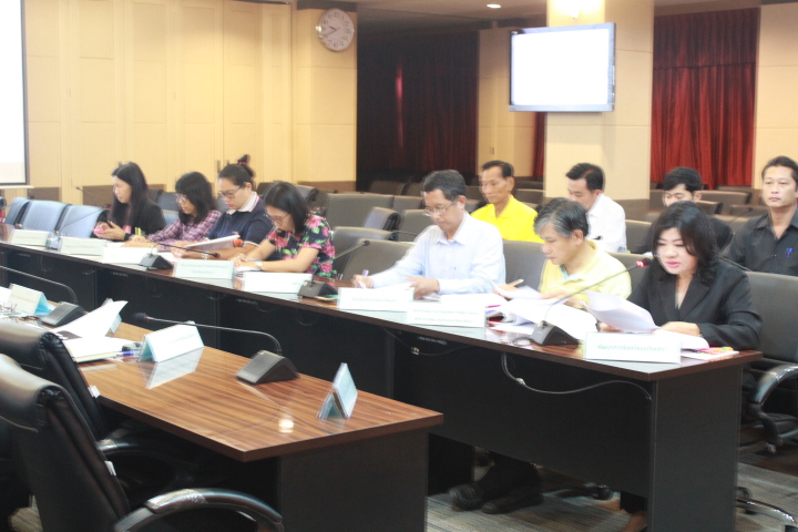 @แปดริ้ว: ประชุมคณะทำงานฯจัดเก็บข้อมูล จปฐ./กชช.๒ค ปี ๖๒