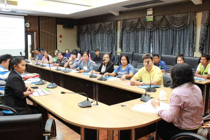 @แปดริ้ว: ขับเคลื่อนตลาดประชารัฐคนไทยยิ้มได้