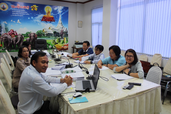 @แปดริ้ว:รับฟังการประชุมกรมการพัฒนาชุมชน ครั้งที่ ๑/๒๕๖๒