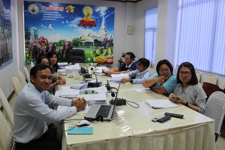 @แปดริ้ว:รับฟังการประชุมกรมการพัฒนาชุมชน ครั้งที่ ๑/๒๕๖๒