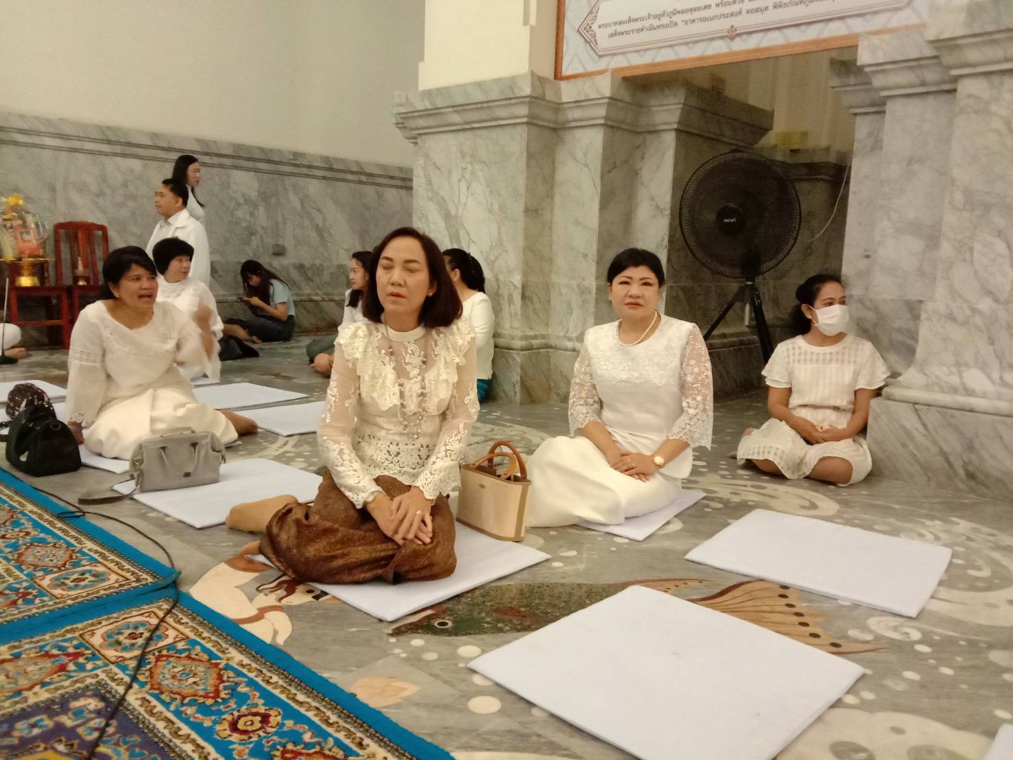 @ แปดริ้ว: วันมาฆบูชา วันสำคัญทางพุทธศาสนาของโลก