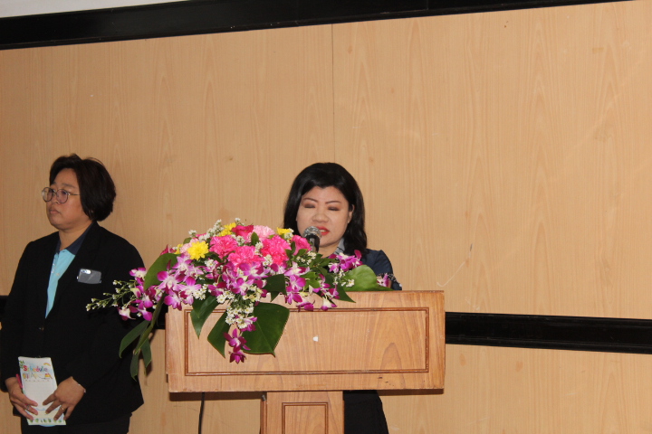 @แปดริ้ว:พัฒนาศักยภาพการบริหารจัดการและการตลาด แก่ผู้ผลิต/ผู้ประกอบการ OTOP