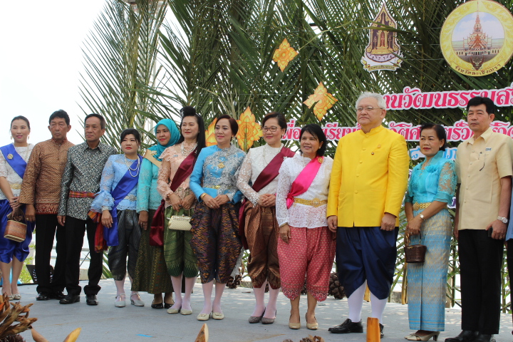 @แปดริ้ว: ลานวัฒนธรรมสร้างสรรค์ เพื่อการเรียนรู้ประวัติศาสตร์ฯ
