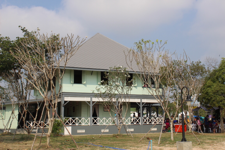 @แปดริ้ว: ลานวัฒนธรรมสร้างสรรค์ เพื่อการเรียนรู้ประวัติศาสตร์ฯ