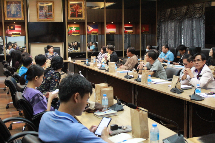 @แปดริ้ว:การเสริมสร้างคุณธรรม จริยธรรม ข้าราชการกรมการพัฒนาชุมชน ปี ๒๕๖๒