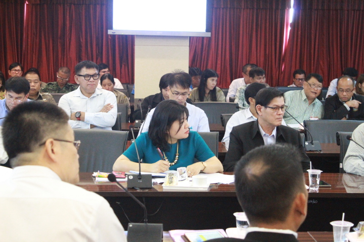 @แปดริ้ว:ประชุมเตรียมการป้องกันและแก้ไขปัญหาภัยแล้ง ปี ๒๕๖๒