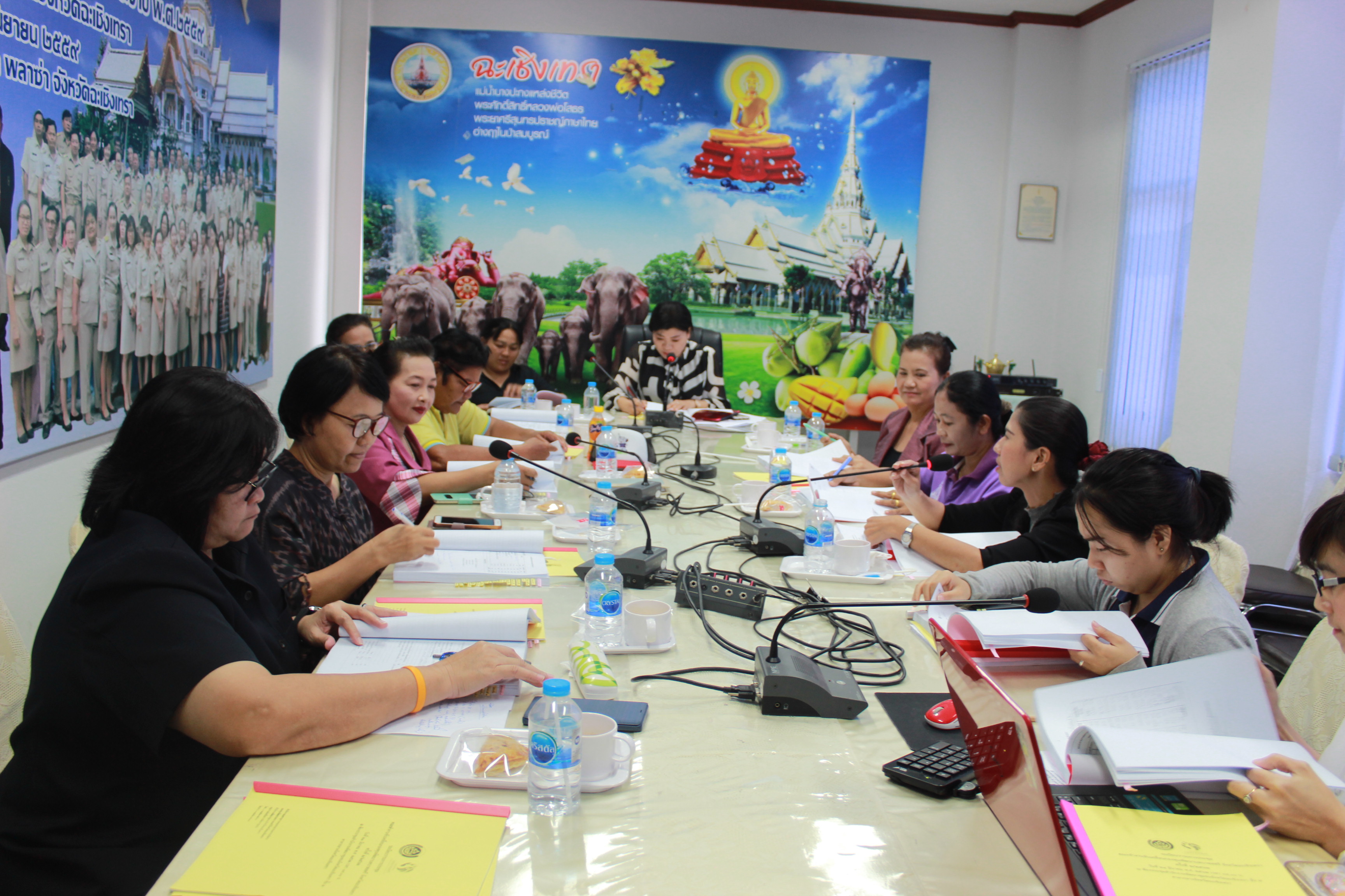 @แปดริ้ว:ประชุมคณะทำงานขับเคลื่อนกองทุนพัฒนาบทบาทสตรีจังหวัดฉะเชิงเทรา