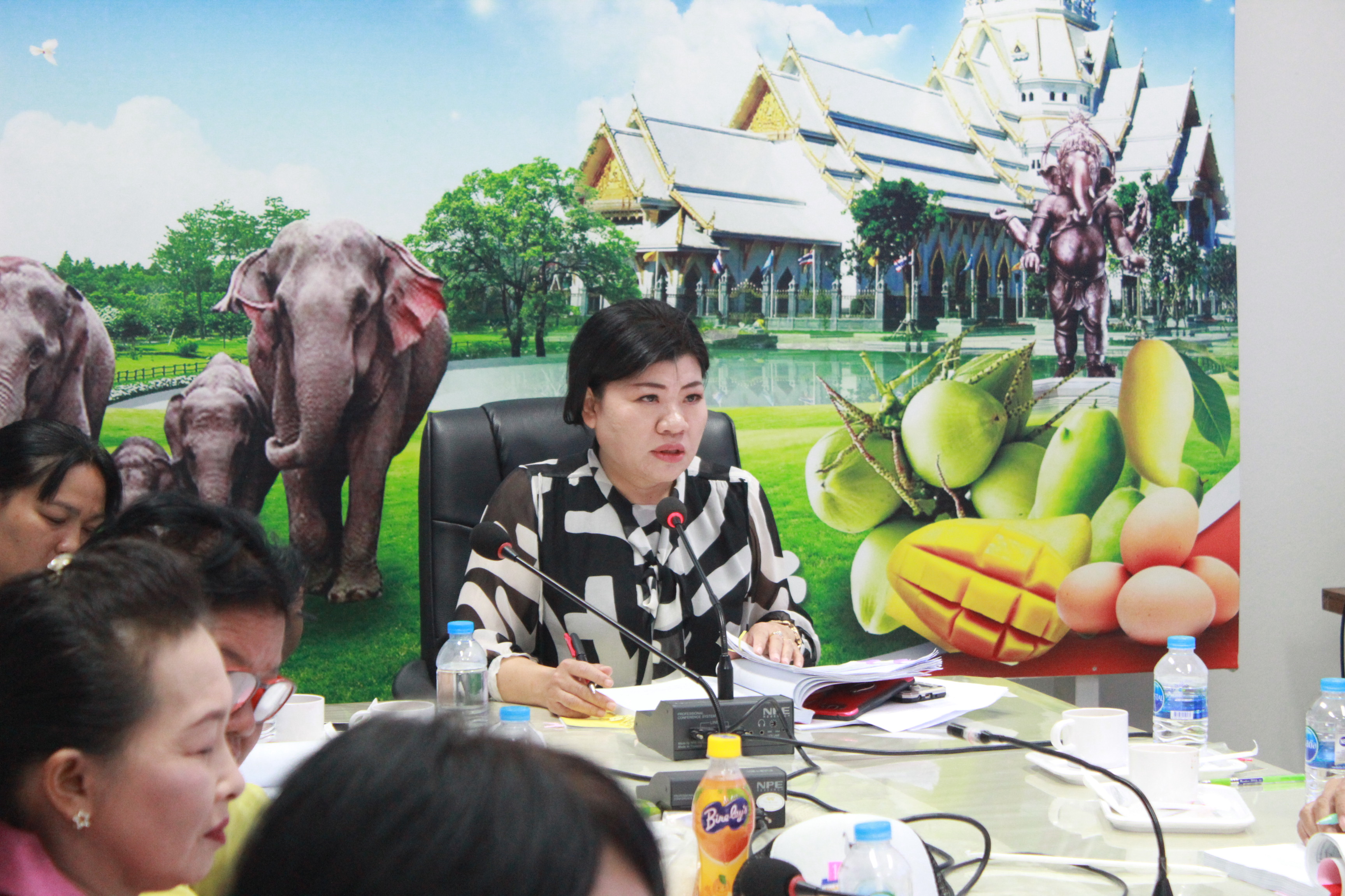 @แปดริ้ว:ประชุมคณะทำงานขับเคลื่อนกองทุนพัฒนาบทบาทสตรีจังหวัดฉะเชิงเทรา