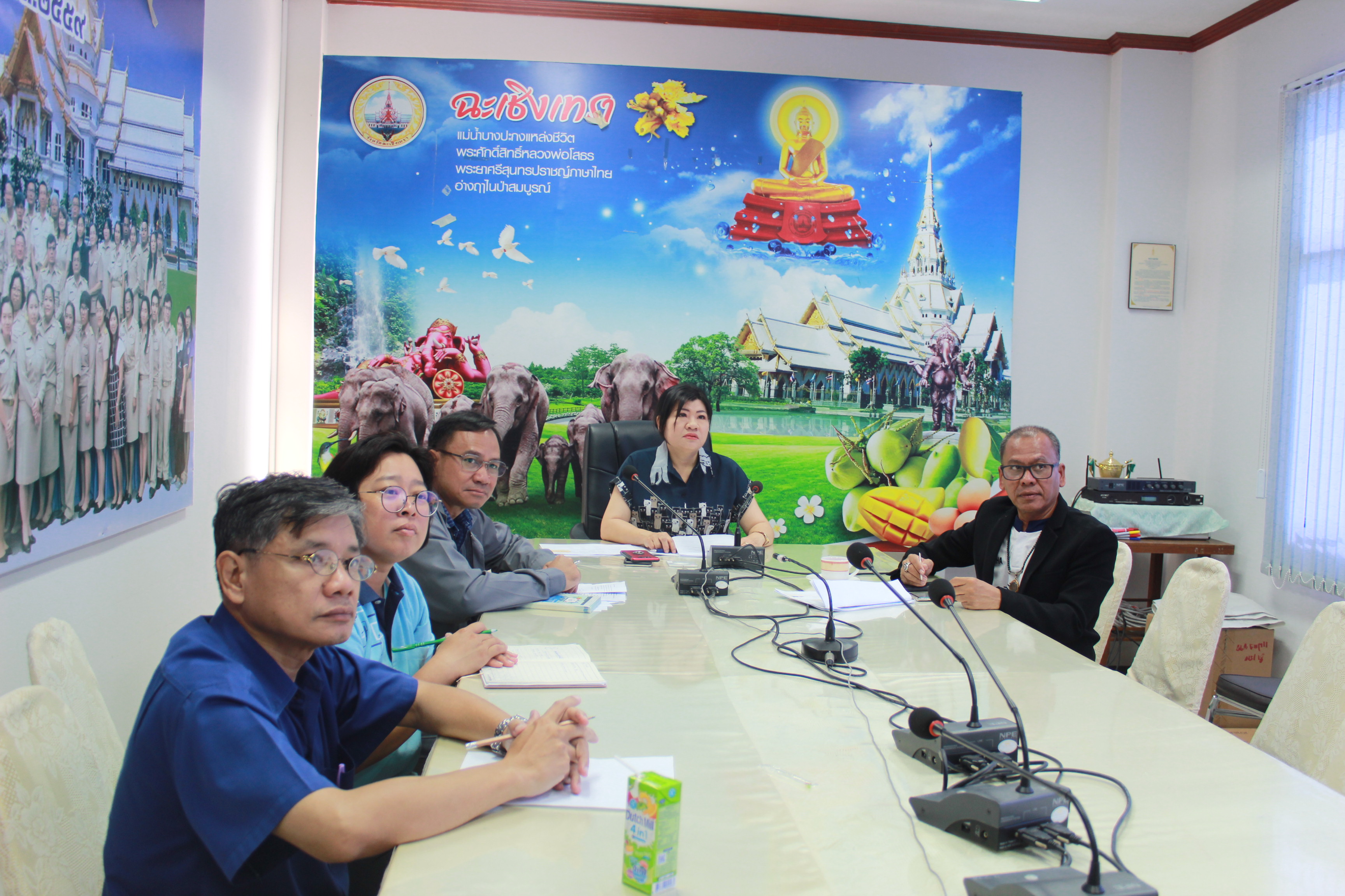 @แปดริ้ว:กรมการพัฒนาชุมชน ประชุมเร่งรัดการเบิกจ่ายงบประมาณ ปี ๒๕๖๒