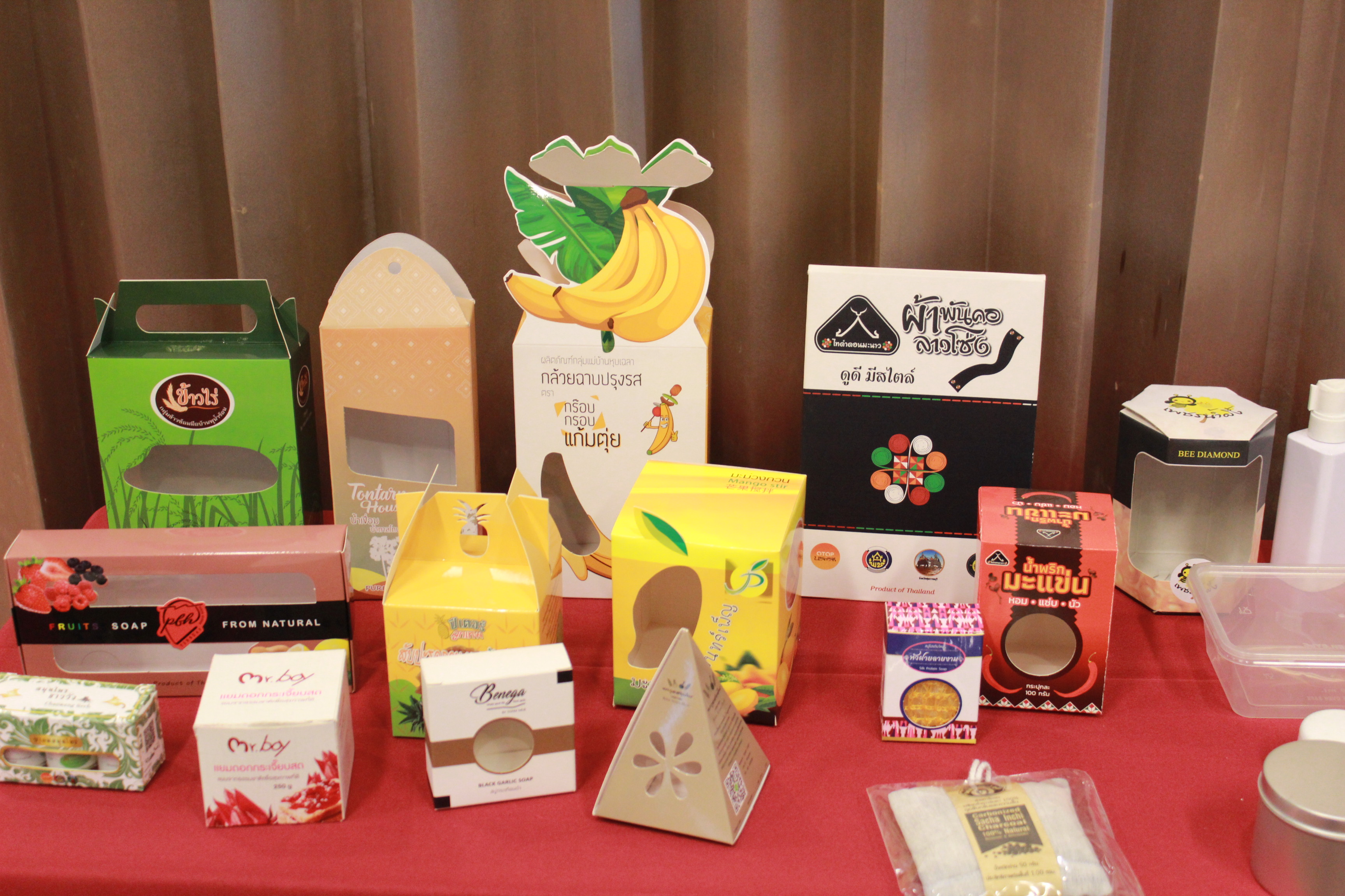 @แปดริ้ว:พัฒนาผลิตภัณฑ์ นตผ. กลุ่มปรับตัวสู่การพัฒนา ปี ๒๕๖๒