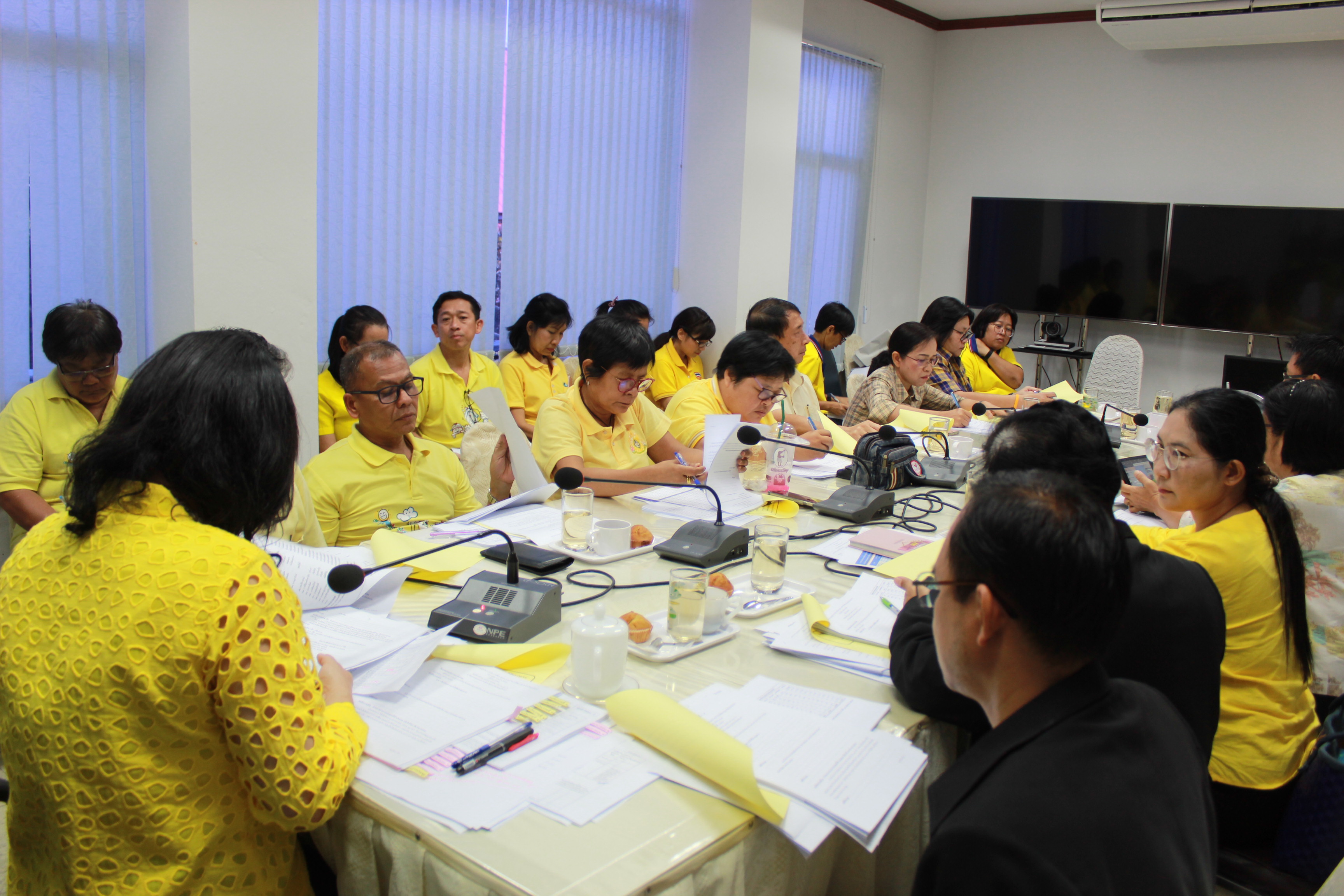 @แปดริ้ว: ประชุมผู้บริหาร นักวิชาการและเจ้าหน้าที่พัฒนาชุมชน ครั้งที่ ๔/๒๕๖๒