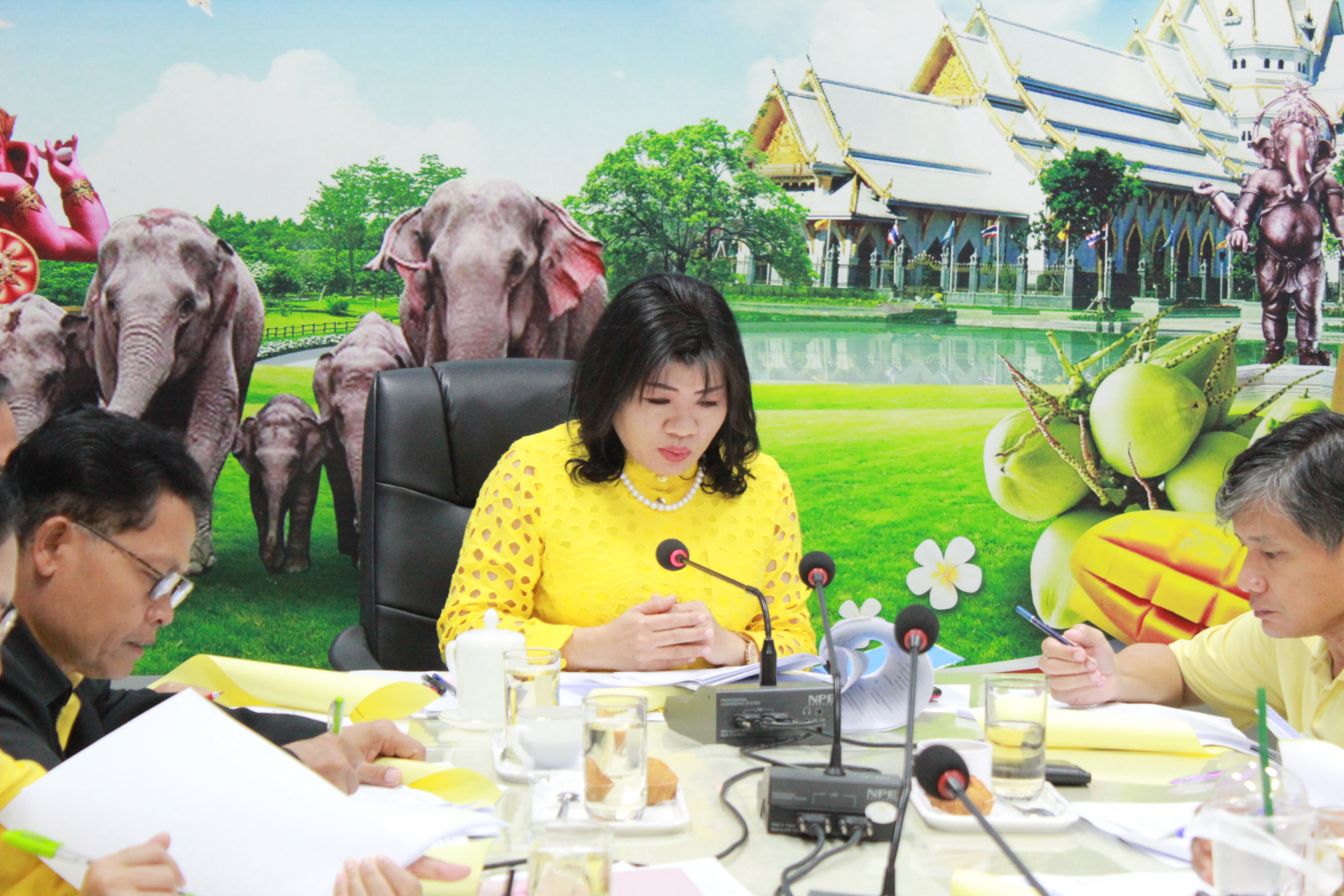 @แปดริ้ว: ประชุมผู้บริหาร นักวิชาการและเจ้าหน้าที่พัฒนาชุมชน ครั้งที่ ๔/๒๕๖๒