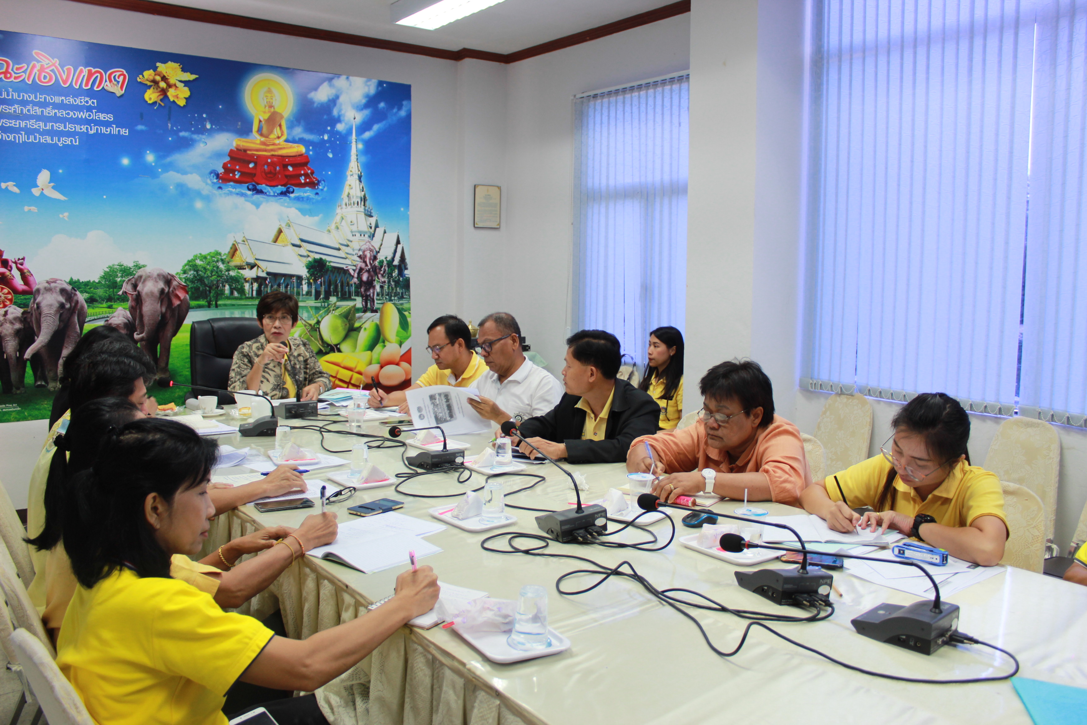 @แปดริ้ว:ผต.ติดตามงานกิจกรรมพัฒนาชุมชน