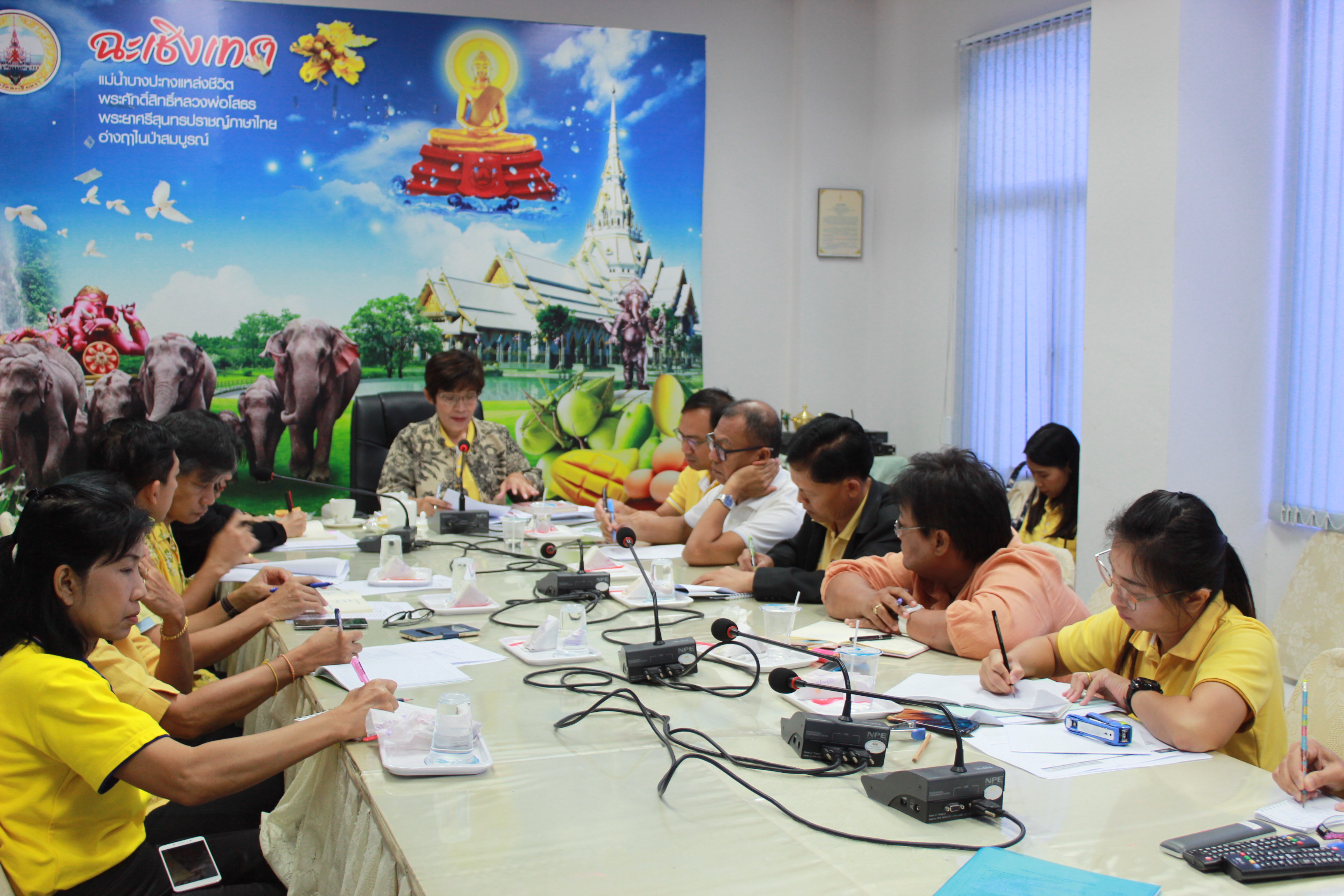 @แปดริ้ว:ผต.ติดตามงานกิจกรรมพัฒนาชุมชน