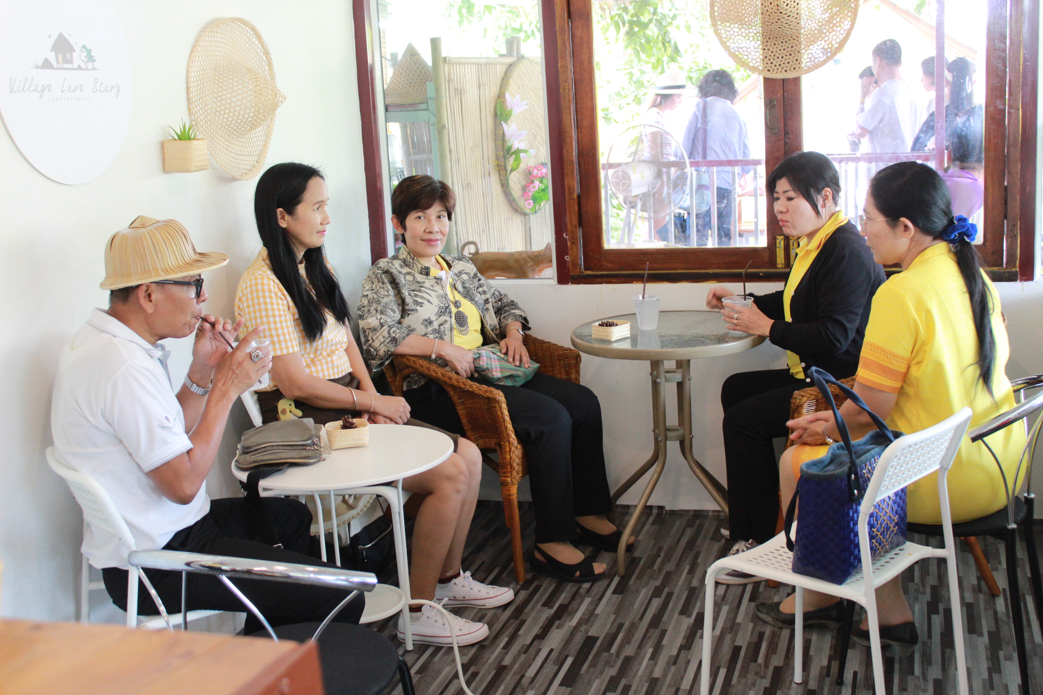 @แปดริ้ว:ผต.ลงพื้นที่ติดตามโครงการชุมชนท่องเที่ยว OTOP นวัตวิถี