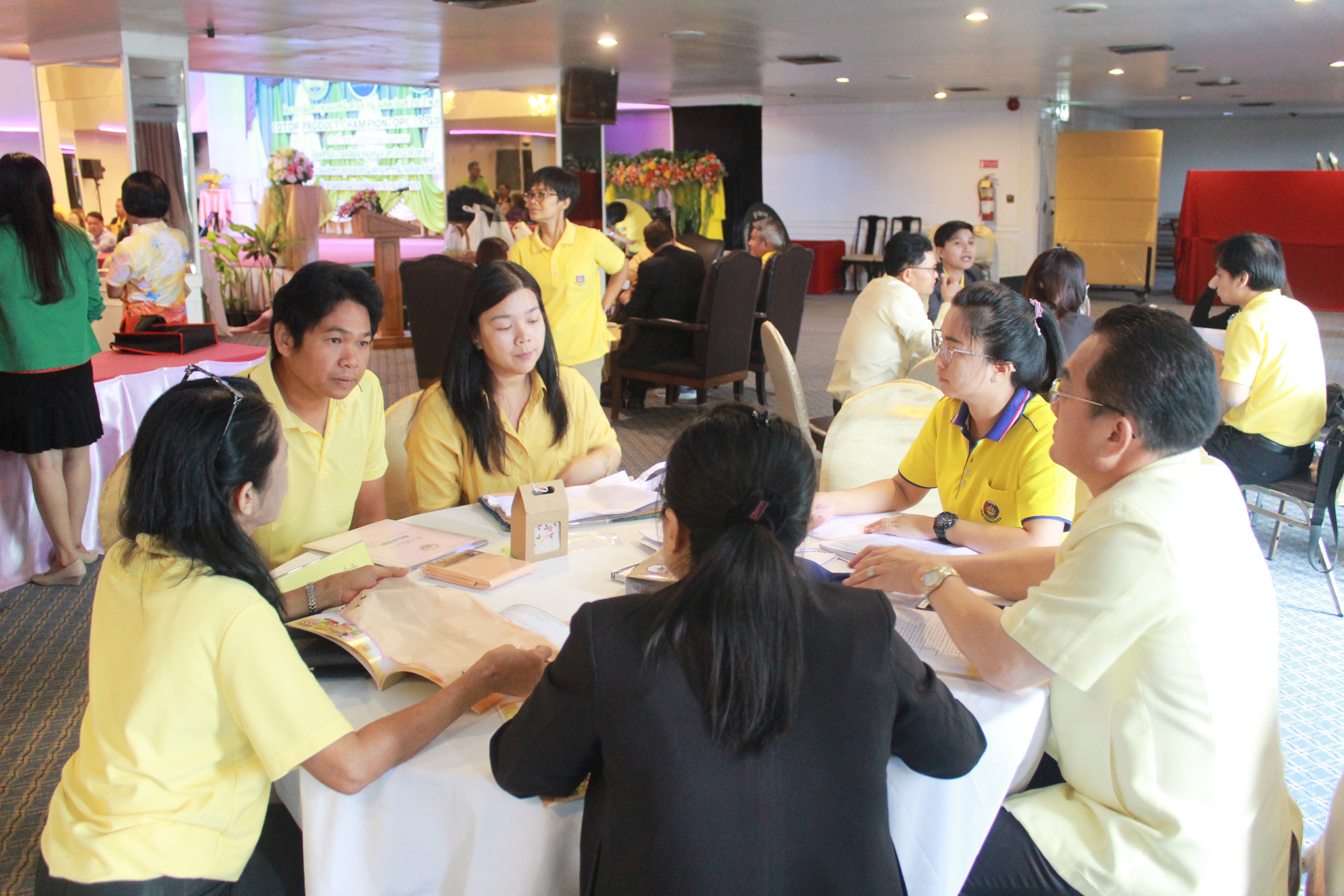 @แปดริ้ว:การคัดสรรสุดยอดหนึ่งตำบล หนึ่งผลิตภัณฑ์ไทย(OTOP:OPC) ปี ๒๕๖๒