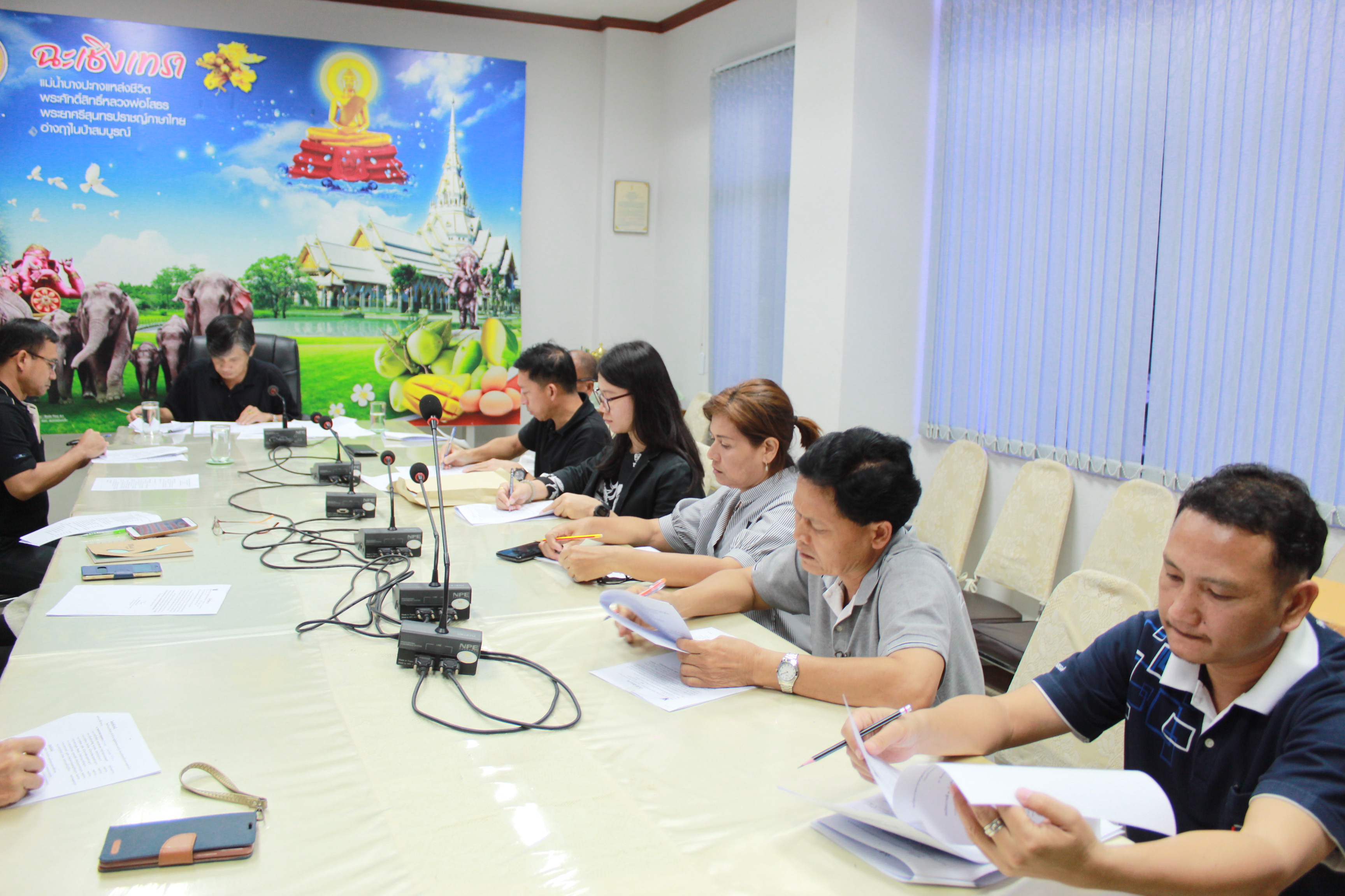 @แปดริ้ว:ประชุมเตรียมพร้อมการสอบคัดเลือกอาสาพัฒนา(อสพ.)รุ่นที่ ๗๑