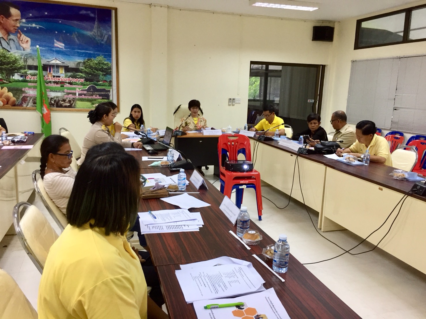 @แปดริ้ว:ประเมินคัดเลือกคนกองทุนพัฒนาบทบาทสตรีดีเด่นระดับเขตตรวจราชการที่ ๘