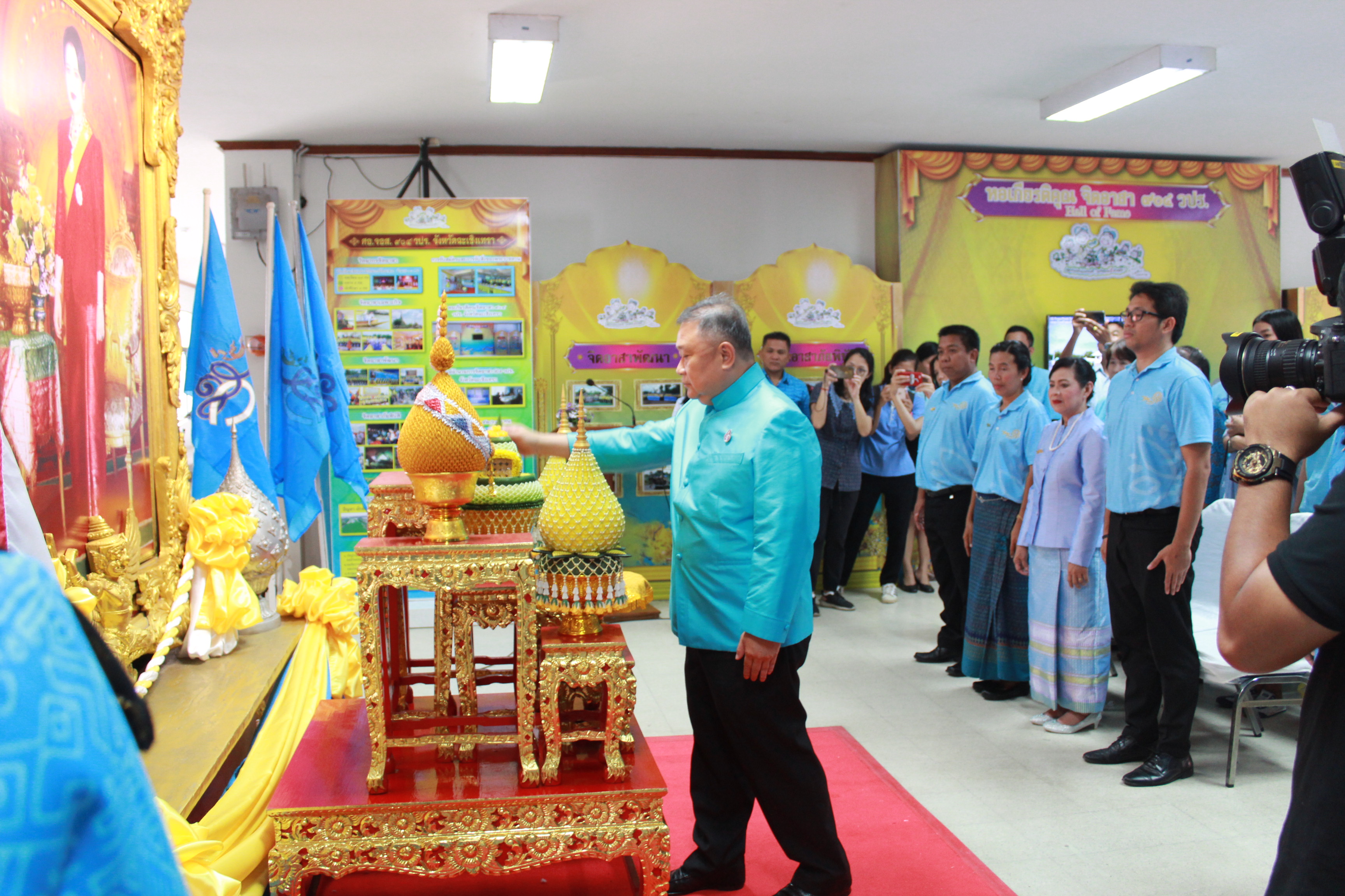 @แปดิ้ว:พิธีมอบเงินขวัญถุง “กองทุนแม่ของแผ่นดิน”ปี ๒๕๖๒