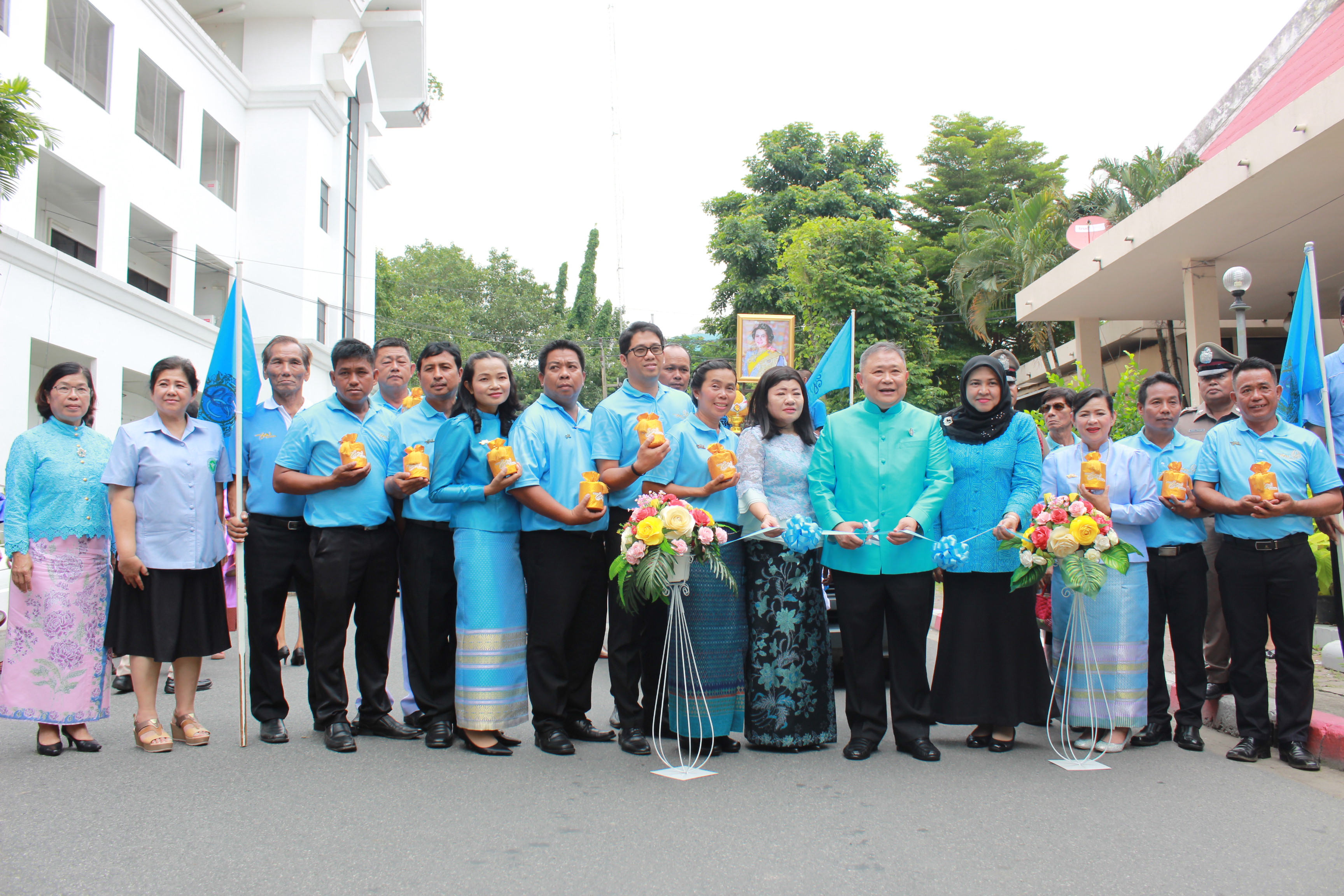 @แปดิ้ว:พิธีมอบเงินขวัญถุง “กองทุนแม่ของแผ่นดิน”ปี ๒๕๖๒