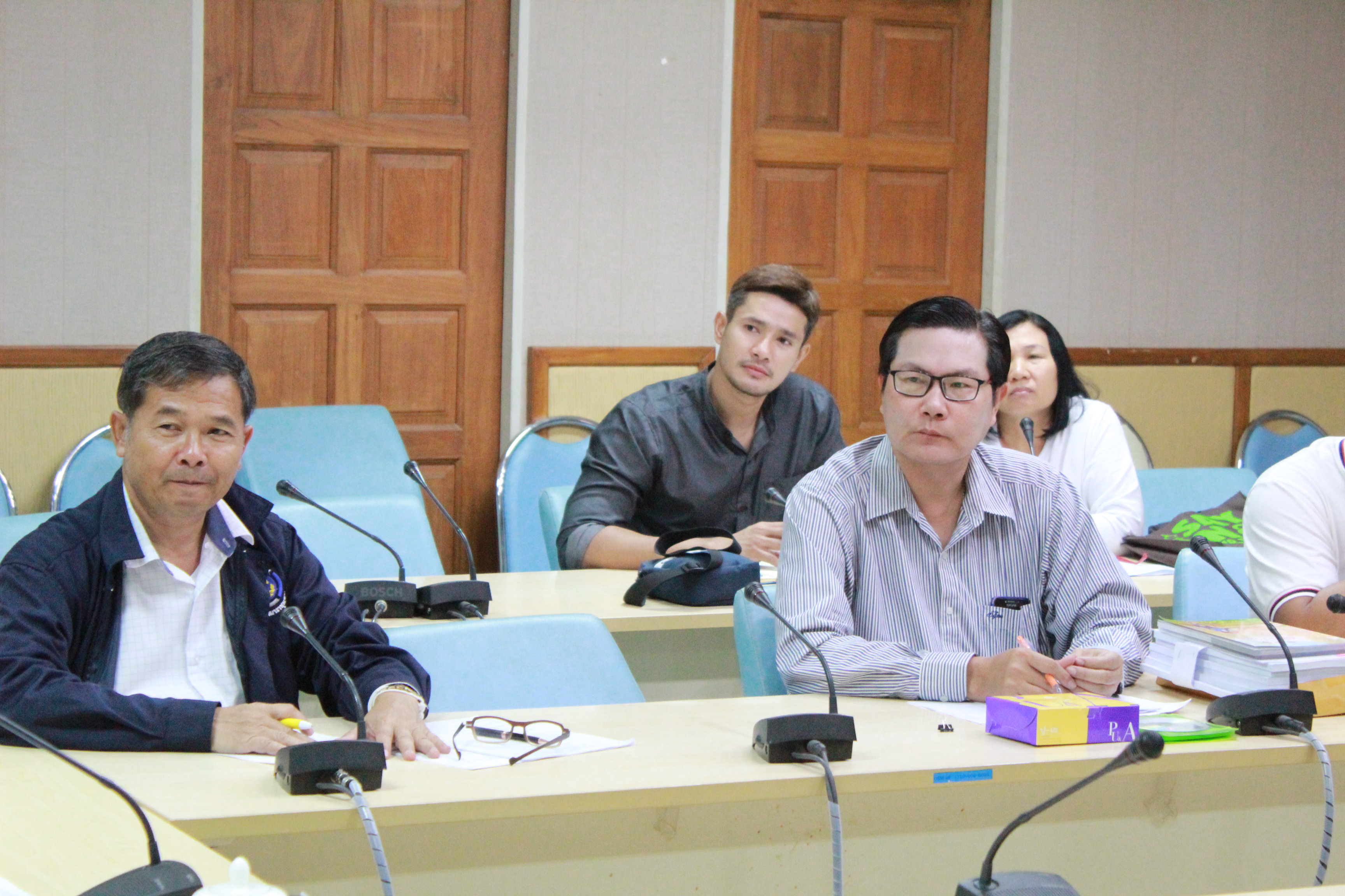 @แปดริ้ว:ประชุมโครงการพัฒนาต่อยอด ขยายผลรูปแบบการพัฒนาเศรษฐกิจฐานรากของกรมการพัฒนาชุมชน