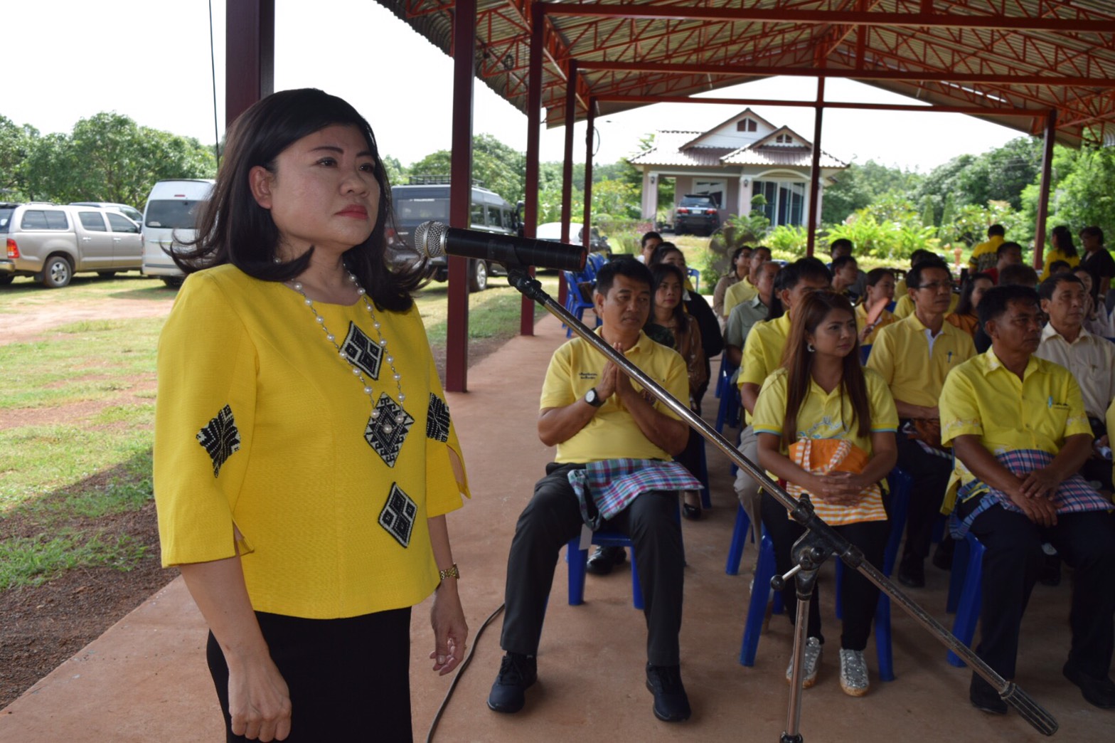 @แปดริ้ว:ส่งเสริม สนับสนุนการน้อมนำหลักปรัชญาของเศรษฐกิจพอเพียงของข้าราชการในจังหวัดฉะเชิงเทรา ปี ๒๕๖๒