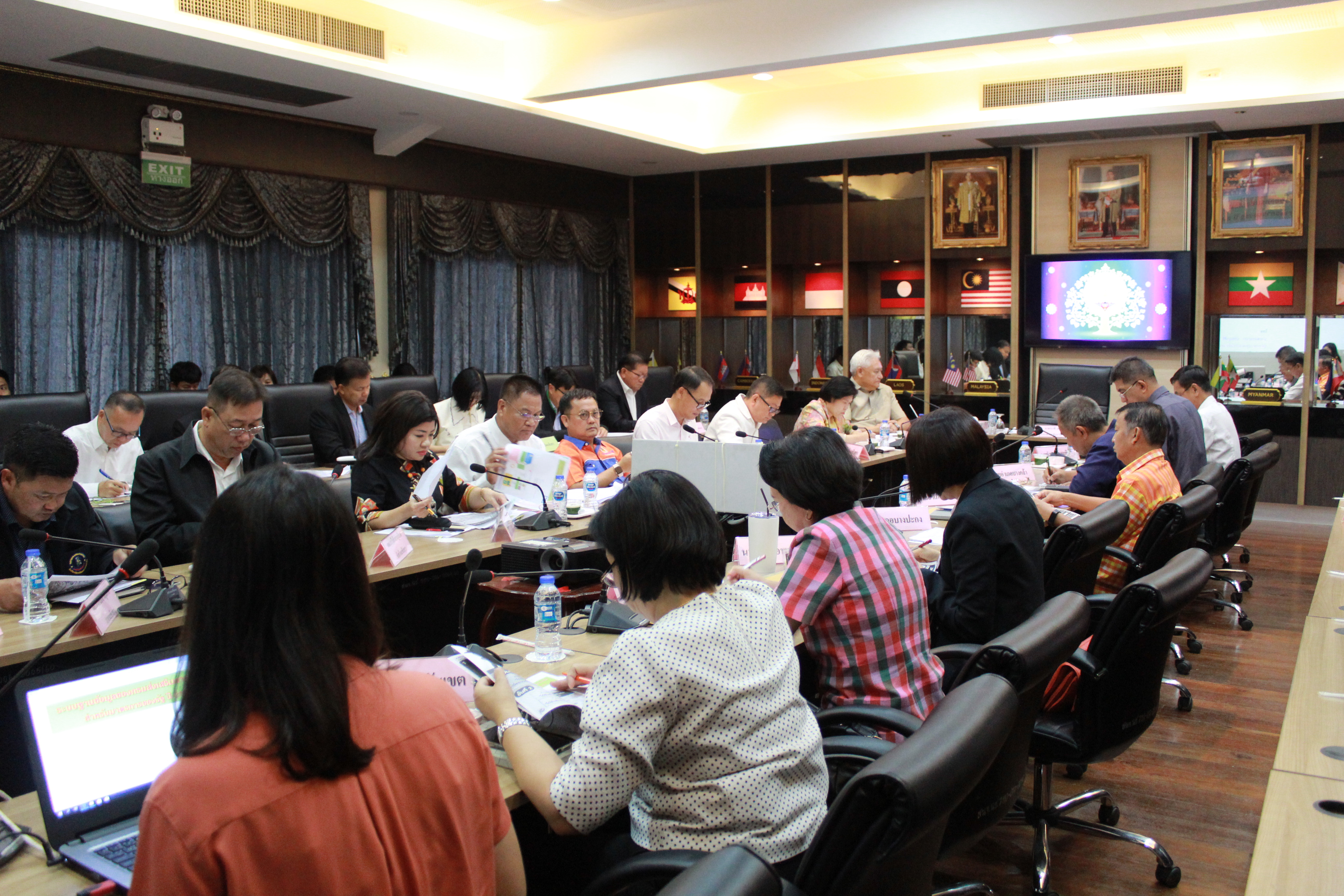 @แปดริ้ว: ประชุมหัวหน้าส่วนราชการจังหวัดและนายอำเภอ ครั้งที่ ๑๐/๒๕๖๒