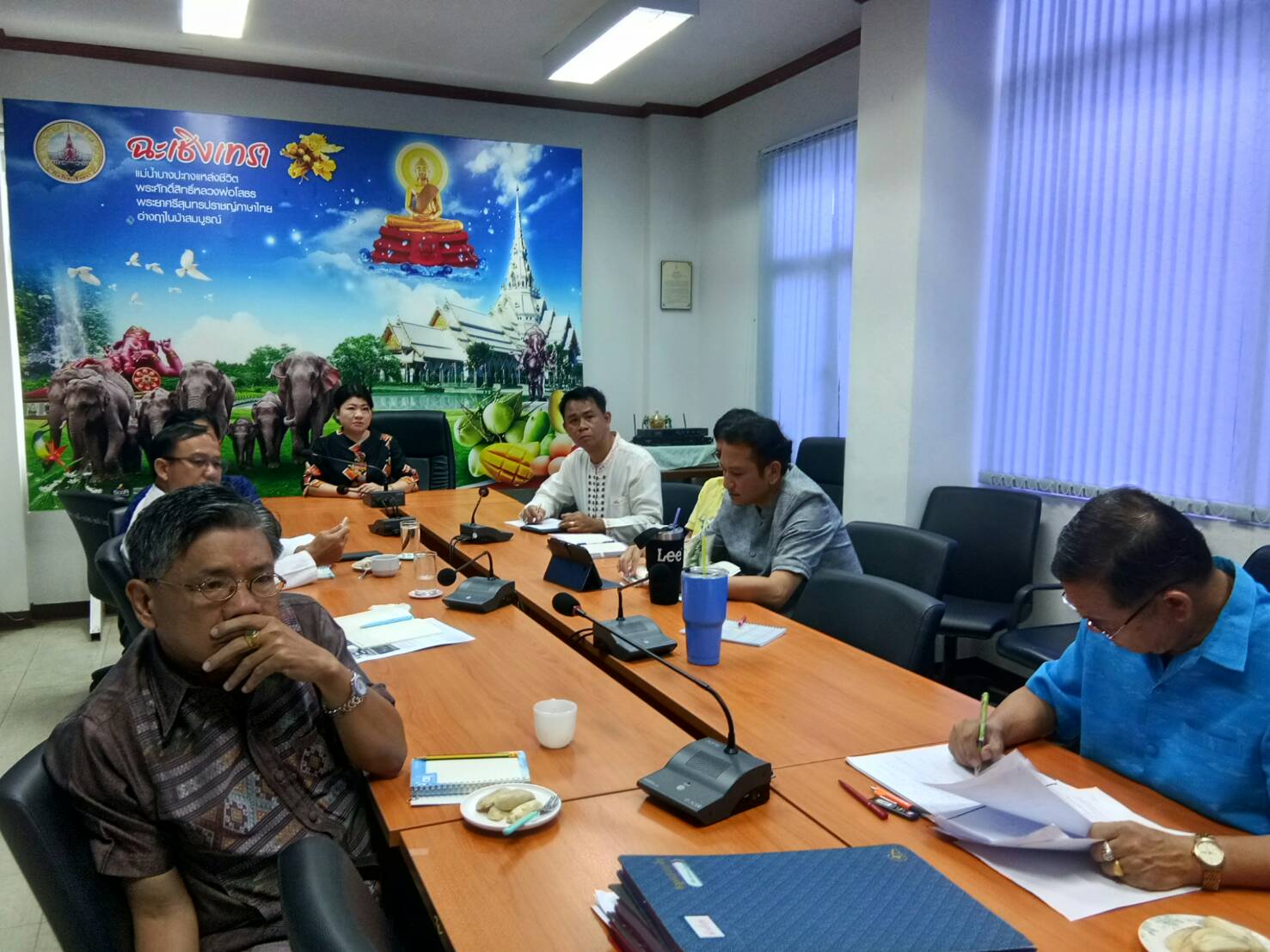 @ฉะเชิงเทรา:แม่น้ำบางปะกงแหล่งชีวิต พระศักดิ์สิทธิ์หลวงพ่อโสธร: >รับฟังการประชุมกรมการพัฒนาชุมชนครั้งที่ ๑๑/๒๕๖๒ ผ่านระบบทีวี พช.>