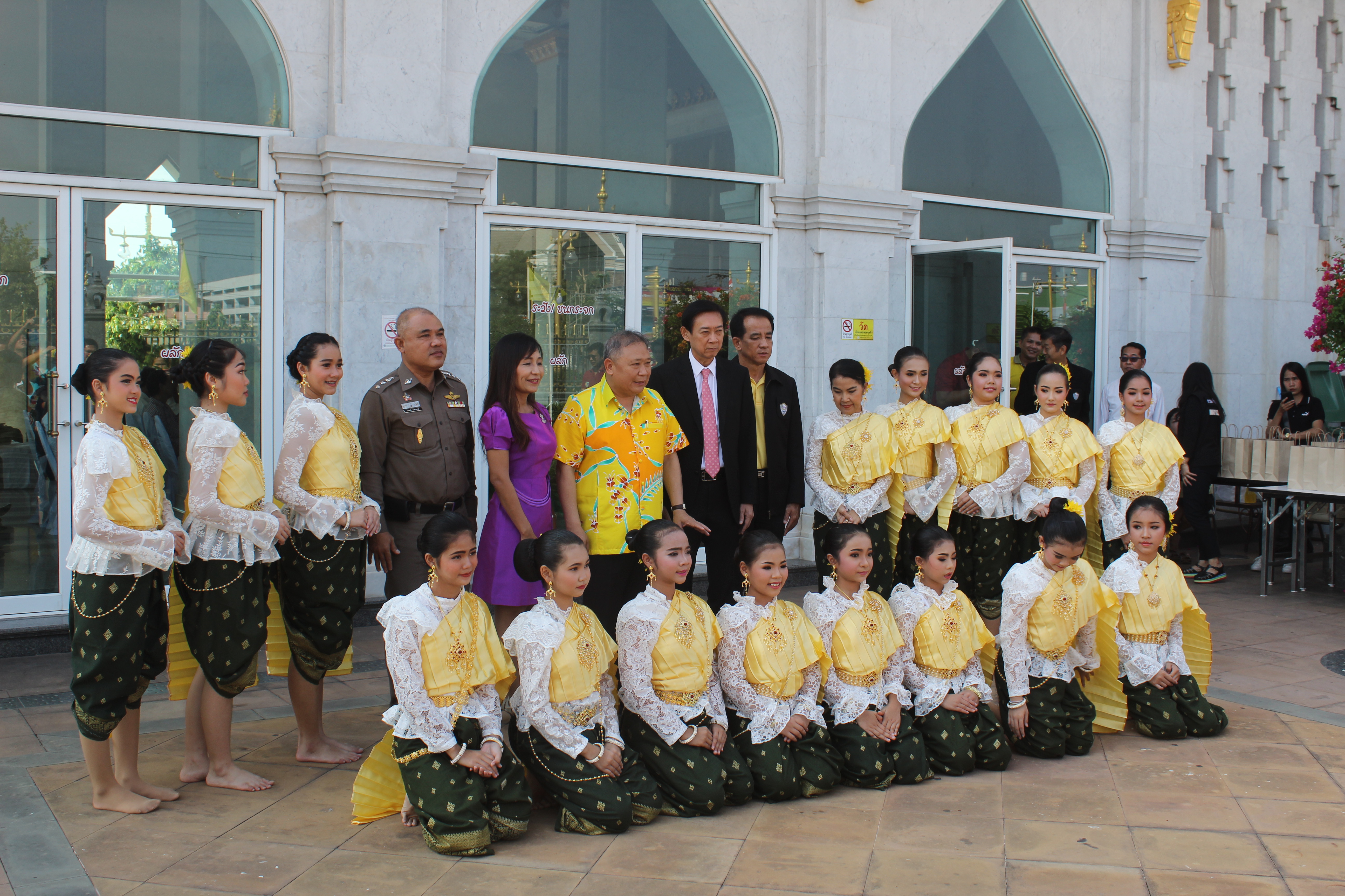 @ฉะเชิงเทรา>>แม่น้ำบางปะกงแหล่งชีวิต พระศักดิ์สิทธิ์หลวงพ่อโสธร> ผวจ.แถลงข่าวการจัดงานนมัสการหลวงพ่อโสธร และงานประจำปีจังหวัด ปี ๒๕๖๒