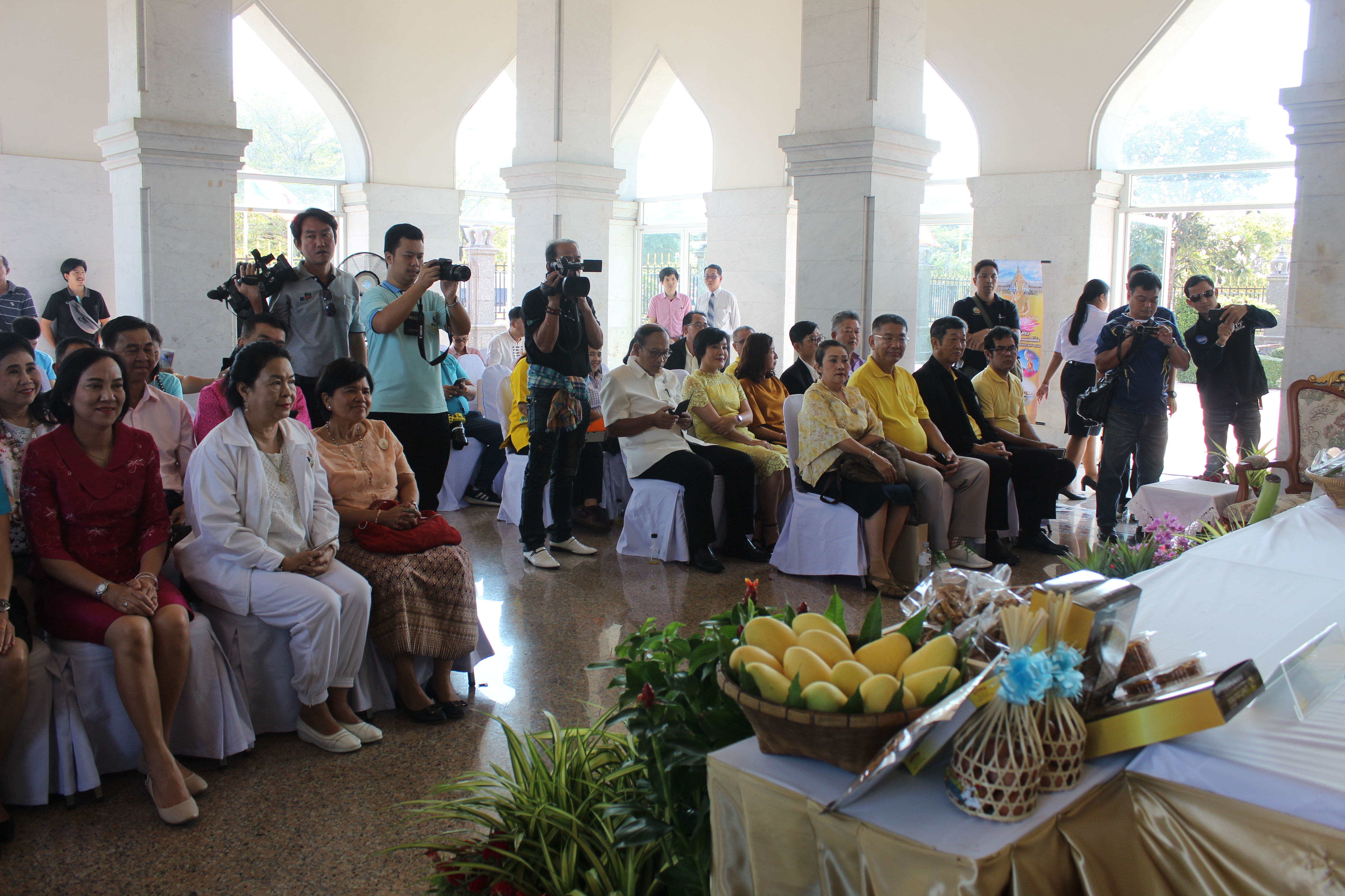 @ฉะเชิงเทรา>>แม่น้ำบางปะกงแหล่งชีวิต พระศักดิ์สิทธิ์หลวงพ่อโสธร> ผวจ.แถลงข่าวการจัดงานนมัสการหลวงพ่อโสธร และงานประจำปีจังหวัด ปี ๒๕๖๒