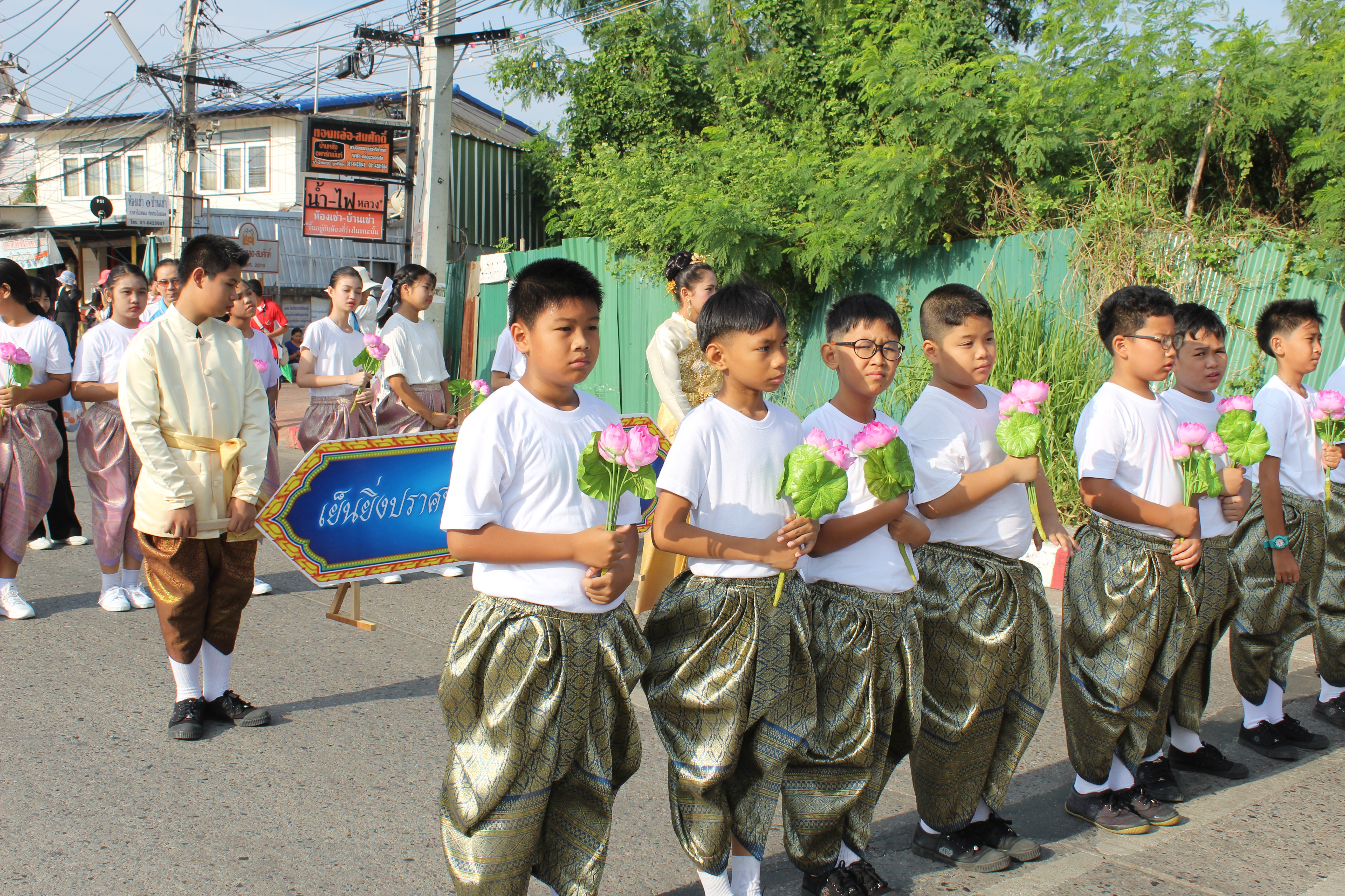 @ฉะเชิงเทรา:แม่น้ำบางปะกงแหล่งชีวิต พระศักดิ์สิทธิ์หลวงพ่อโสธร:  >>เริ่มแล้ว!! งานนมัสการหลวงพ่อโสธร และงานประจำปีจังหวัดฉะเชิงเทรา ประจำปี ๒๕๖๒>>