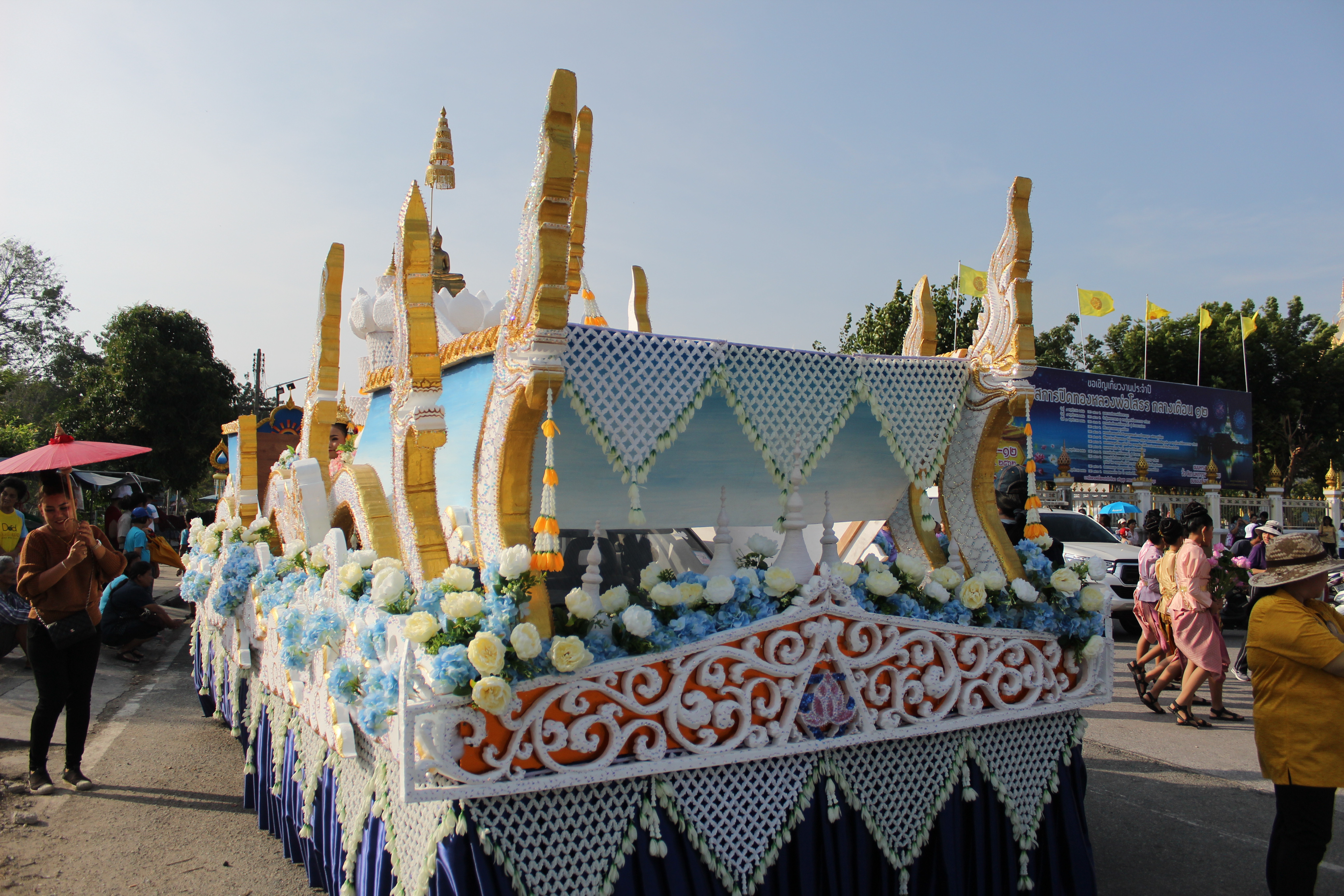 @ฉะเชิงเทรา:แม่น้ำบางปะกงแหล่งชีวิต พระศักดิ์สิทธิ์หลวงพ่อโสธร:  >>เริ่มแล้ว!! งานนมัสการหลวงพ่อโสธร และงานประจำปีจังหวัดฉะเชิงเทรา ประจำปี ๒๕๖๒>>