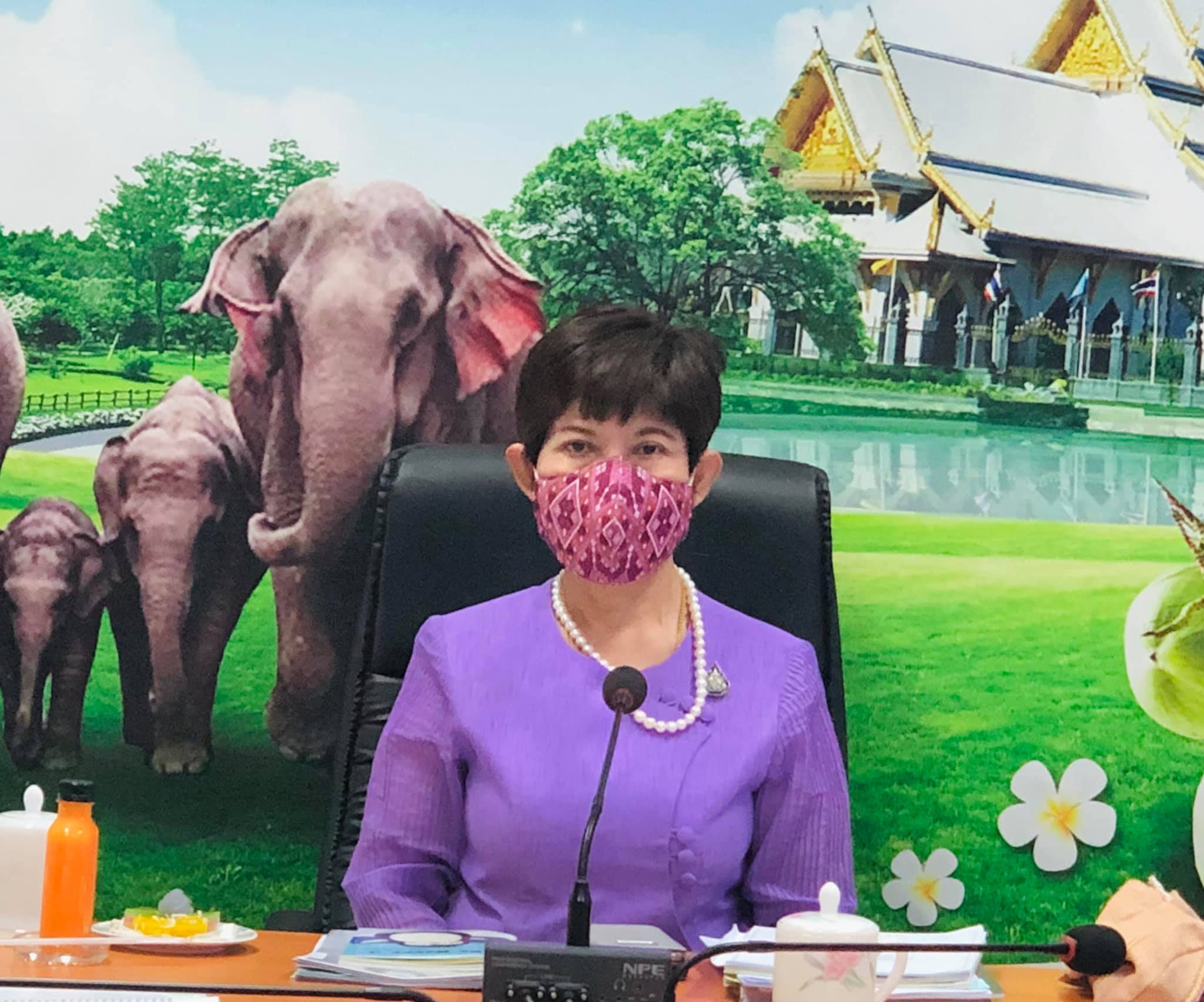 สพจ.ฉะเชิงเทรา คัดเลือกข้าราชการและลูกจ้างประจำดีเด่น และกิจกรรมกรมการพัฒนาชุมชนดีเด่น ประจำปี 2563