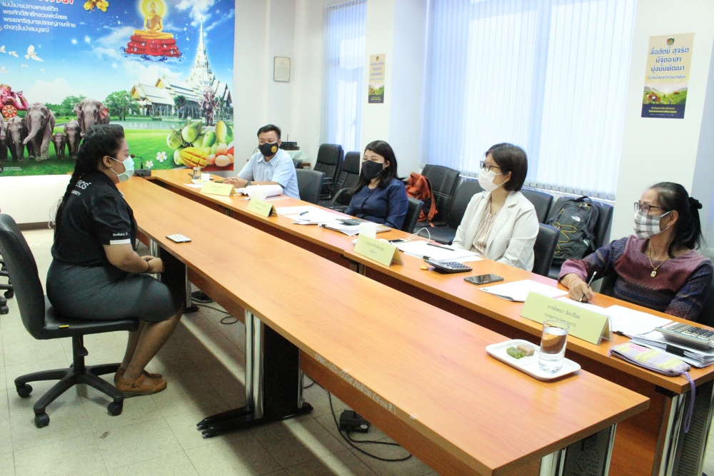 จังหวัดฉะเชิงเทรา สอบคัดเลือกเพื่อสรรหาบุคคลเป็นพนักงานจ้างเหมาบริการ ตำแหน่งบัณฑิตอาสา 34 อัตรา เพื่อให้บัณฑิตที่ว่างงานในพื้นที่มีโอกาสและมีส่วนร่วมในการพัฒนาชุมชน และท้องถิ่นของตนเอง