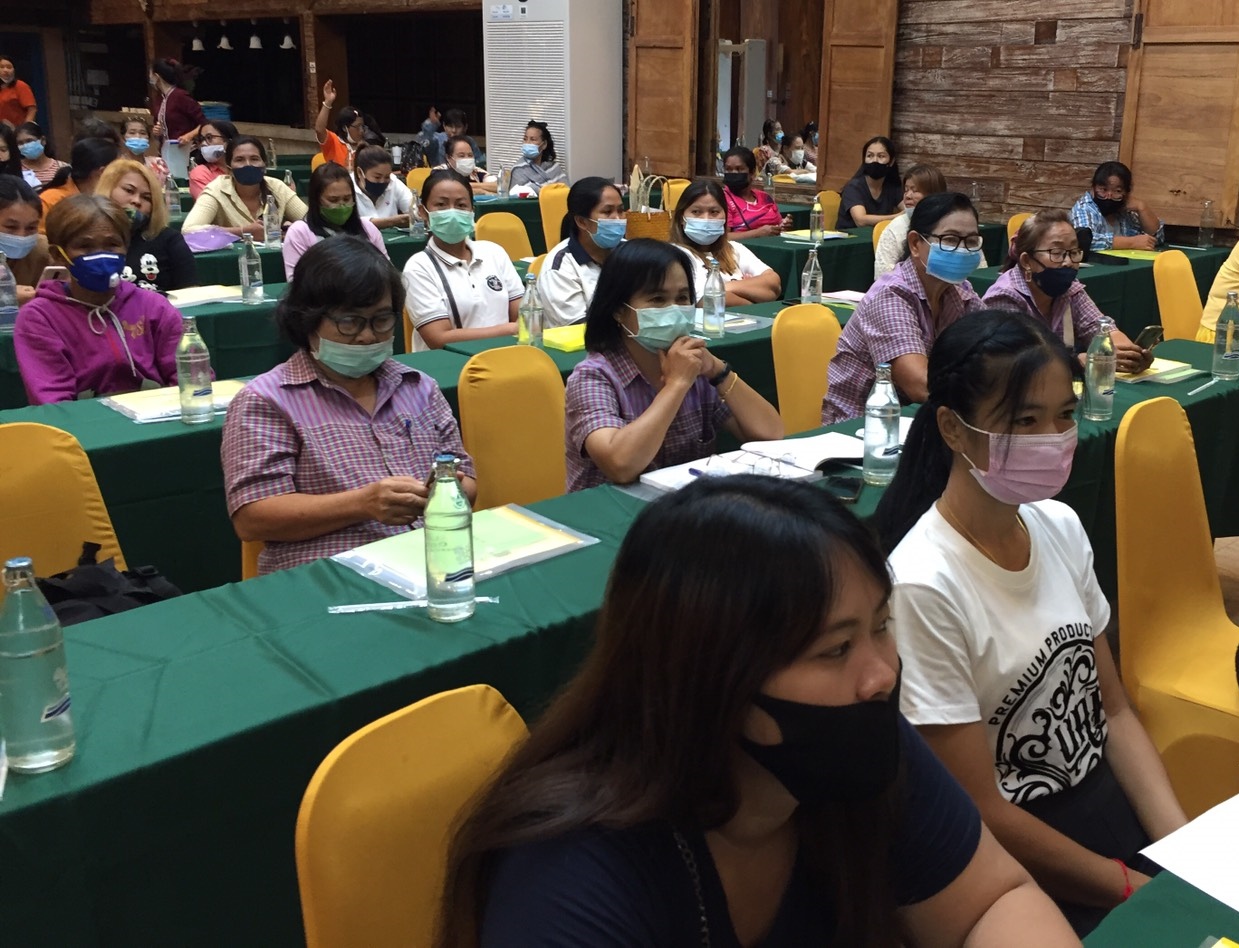 ??‍?ส่งเสริมทักษะอาชีพแก่สตรี เพื่อบริหารจัดการหนี้ ให้แก่ลูกหนี้ที่ค้างชำระกองทุนพัฒนาบทบาทสตรี ?