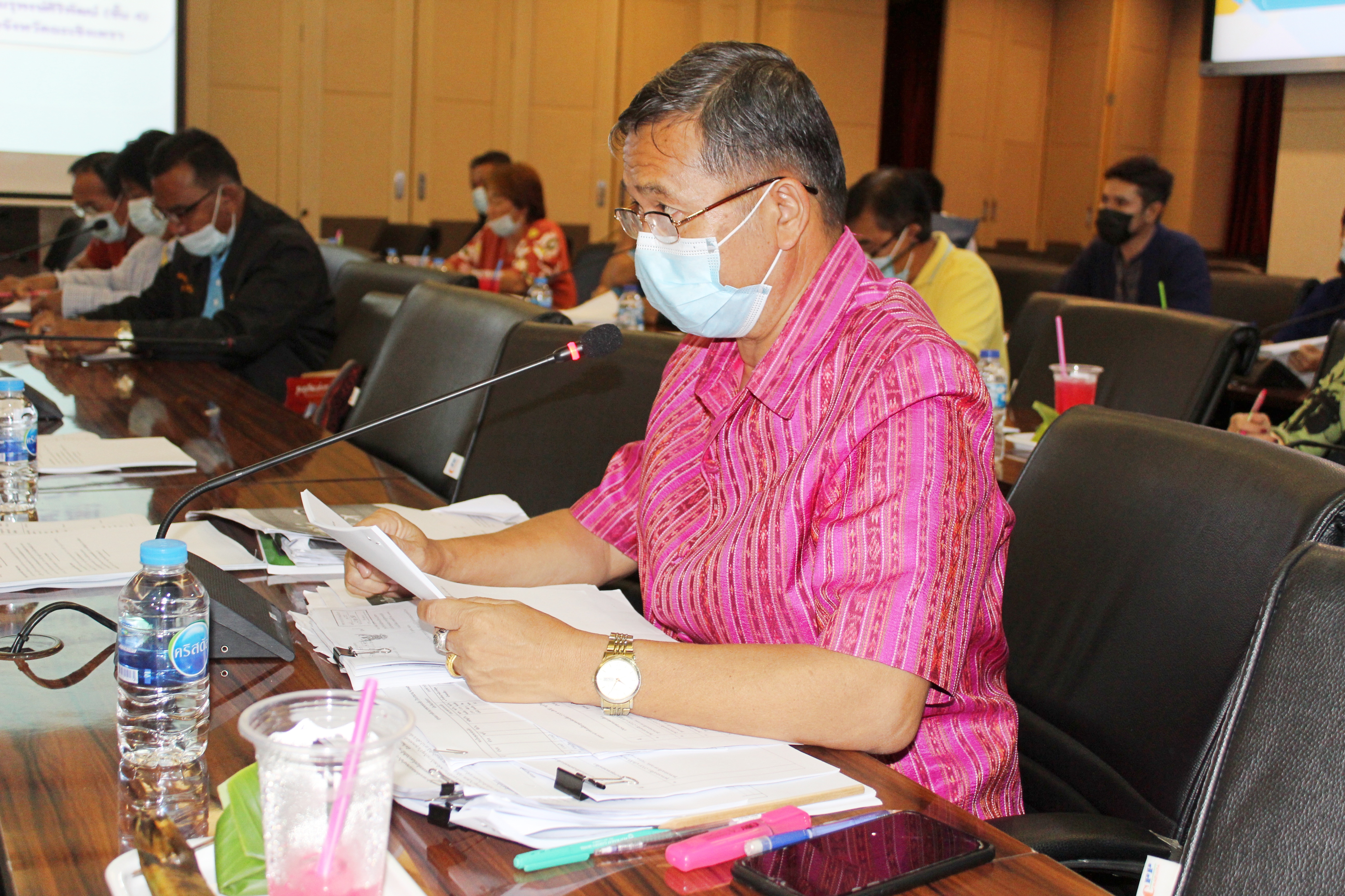 พช.แปดริ้วประชุมสร้างความรู้ ความเข้าใจ เพื่อขับเคลื่อนชุมชนท่องเที่ยว OTOP นวัตวิถี