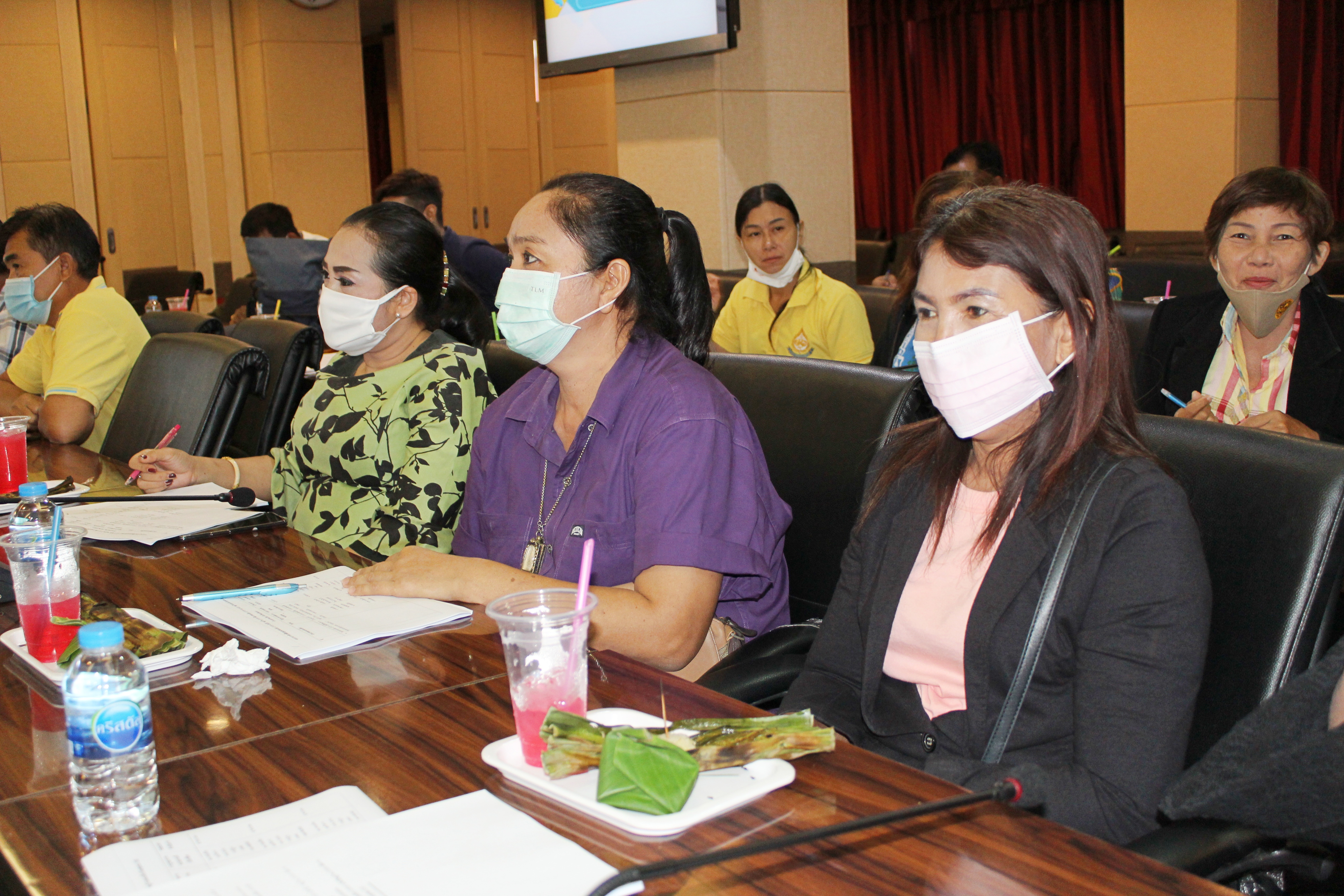 พช.แปดริ้วประชุมสร้างความรู้ ความเข้าใจ เพื่อขับเคลื่อนชุมชนท่องเที่ยว OTOP นวัตวิถี
