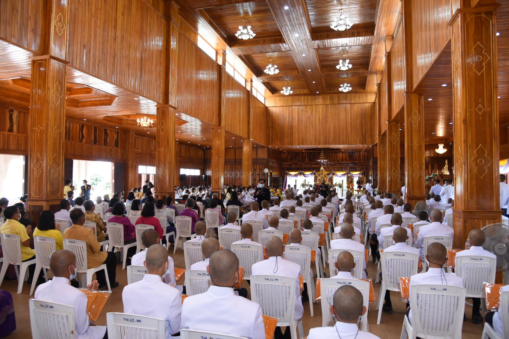 โครงการบรรพชาสามเณร และอบรมศีลจาริณี เนื่องในวันพ่อแห่งชาติ ประจำปี 2563