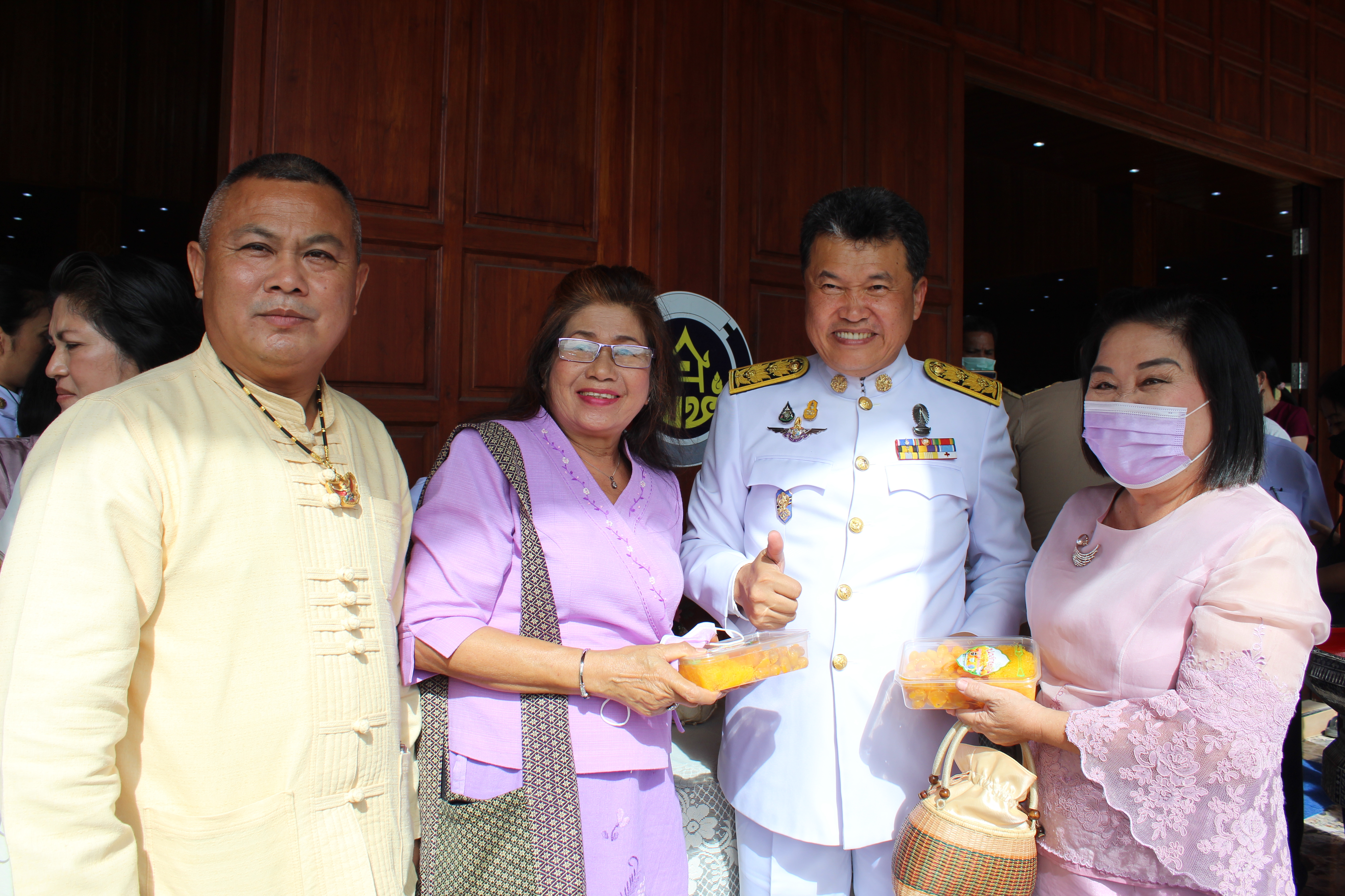 โครงการบรรพชาสามเณร และอบรมศีลจาริณี เนื่องในวันพ่อแห่งชาติ ประจำปี 2563