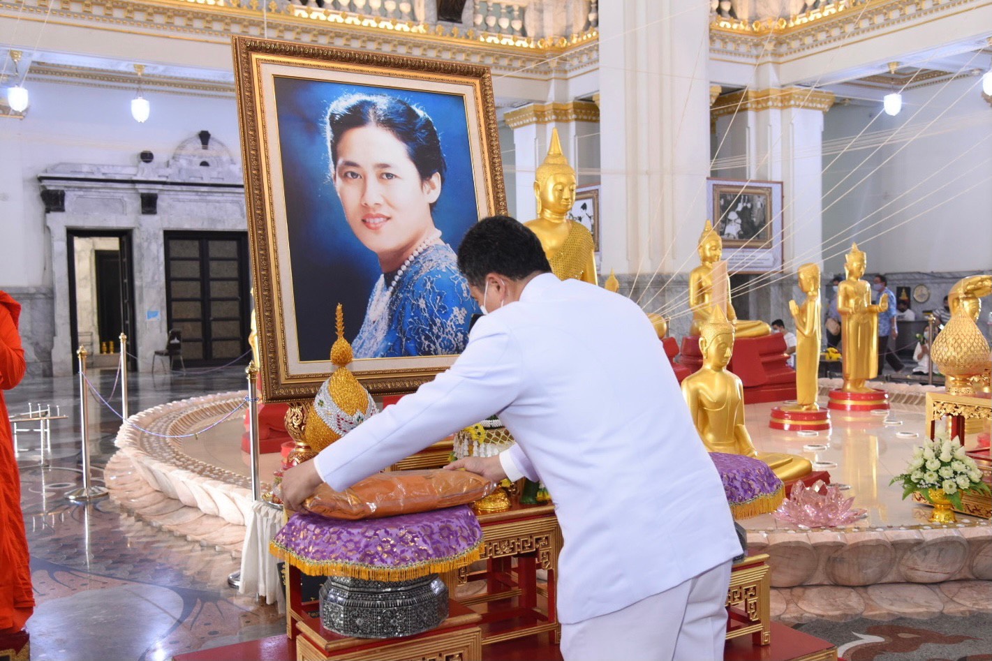 พิธีรับและอัญเชิญผ้าไตรพระราชทาน ณ วัดโสธรวรารามวรวิหาร