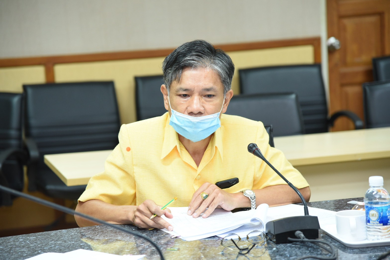 ประชุมคณะกรรมการบริหารกองทุนพัฒนาเด็กชนบท ในพระราชูปถัมภ์สมเด็จพระเทพรัตนราชสุดาฯ สยาม บรมราชกุมารี จังหวัดฉะเชิงเทรา