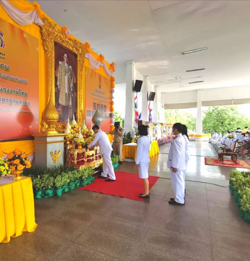พจ.ฉะเชิงเทรา ร่วมพิธีถวายราชสักการะ วัน “พระบิดาแห่งมาตรฐานการช่างไทย”