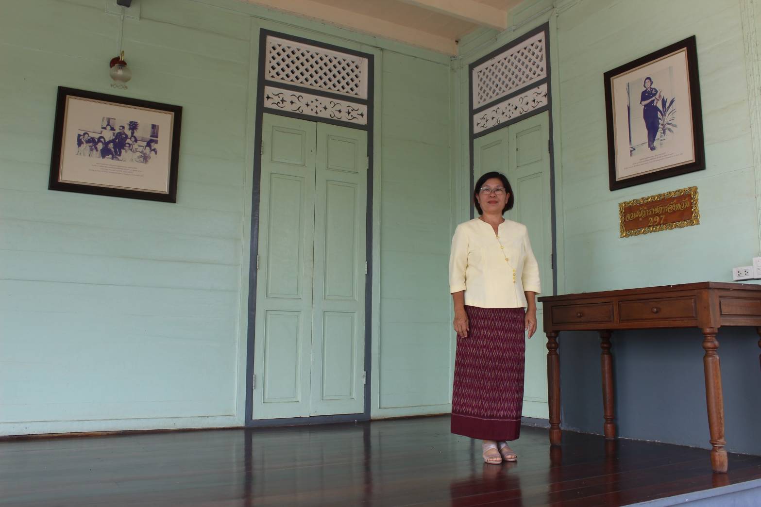 พัฒนาการจังหวัดฉะเชิงเทรา นำทีมรณรงค์เชิญชวนการสวมใส่ผ้าไทย ตามพระดำริ “ผ้าไทยใส่ให้สนุก” “สืบสาน อนุรักษ์ศิลป์ผ้าถิ่นไทย ดำรงไว้ในแผ่นดิน”