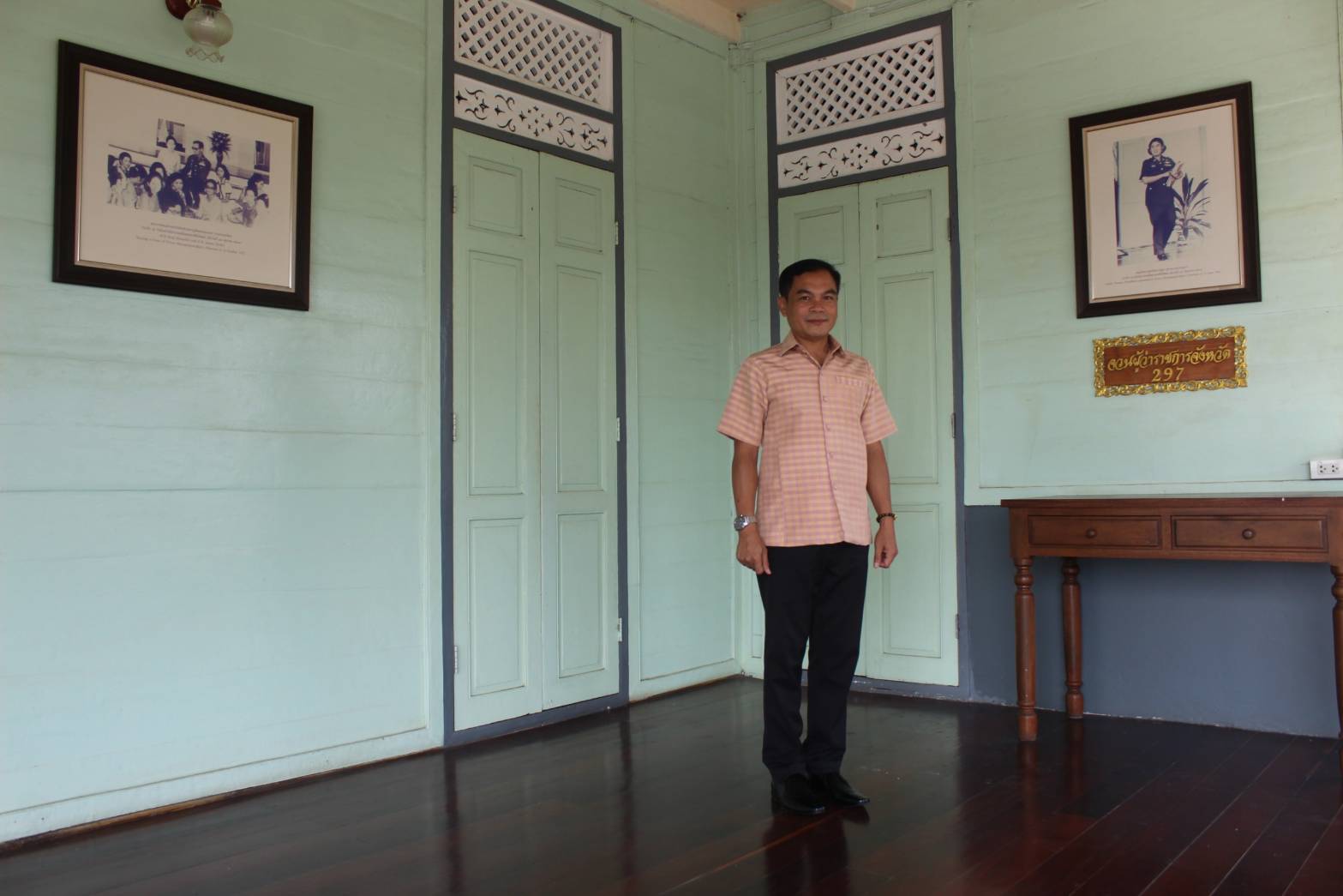 พัฒนาการจังหวัดฉะเชิงเทรา นำทีมรณรงค์เชิญชวนการสวมใส่ผ้าไทย ตามพระดำริ “ผ้าไทยใส่ให้สนุก” “สืบสาน อนุรักษ์ศิลป์ผ้าถิ่นไทย ดำรงไว้ในแผ่นดิน”