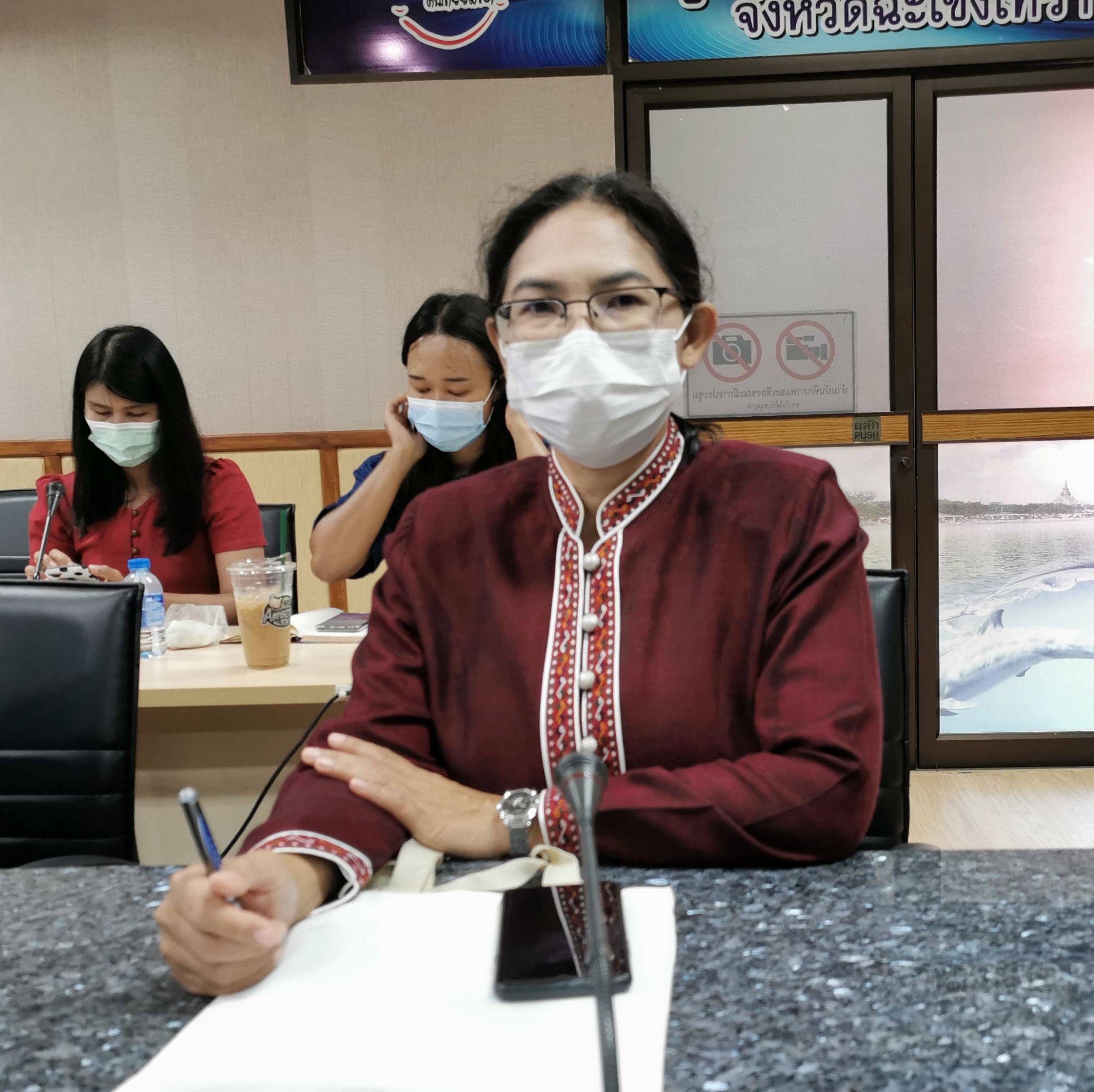 พช. ฉะเชิงเทรา ร่วมประชุมเชิงปฏิบัติการฯ ตามโครงการเพิ่มศักยภาพคณะกรรมการศูนย์เรียนรู้กองทุนแม่ของแผ่นดินระดับจังหวัด