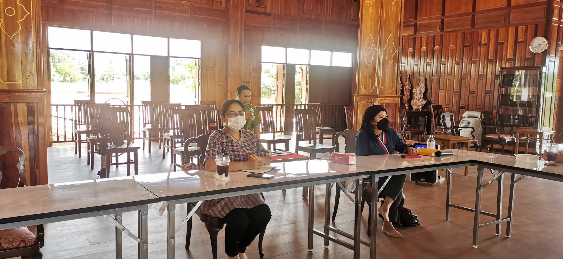 พช. ฉะเชิงเทรา  ประชุมเตรียมความพร้อมจัดงานในโอกาสที่สมเด็จพระกนิษฐาธิราชเจ้า กรมสมเด็จพระเทพรัตนราชสุดาฯ สยามบรมราชกุมารี ทรงพระกรุณาโปรดเกล้าฯ พระราชทานผ้าไตร เพื่อทอดผ้าป่าการกุศลสมทบทุนมูลนิธิอานันทมหิดล และมูลนิธิรามาธิบดีฯ ในวันจันทร์ที่ 7 มิถุนายน 2564 ณ วัดโพนงาม ต.คู้ยายหมี อ.สนามชัยเขต จ.ฉะเชิงเทรา